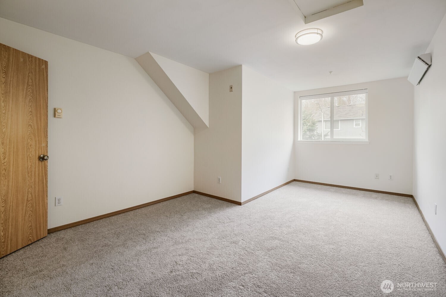 7710 Chicago Court Property Photo 18
