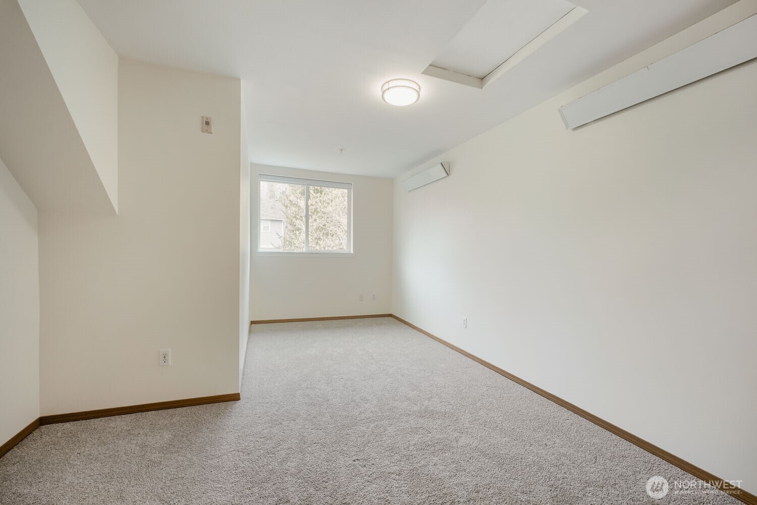 7710 Chicago Court Property Photo 19
