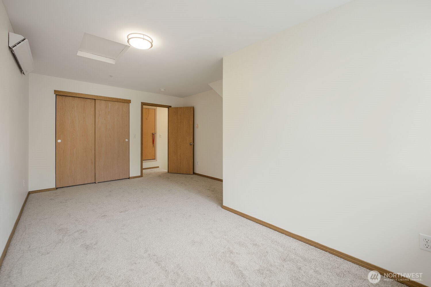 7710 Chicago Court Property Photo 20