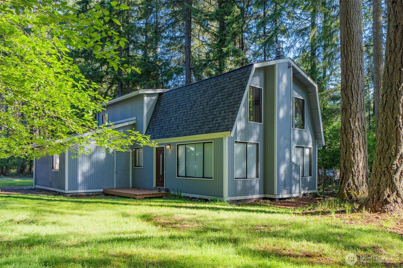7651 Redstart Drive Property Photo 4