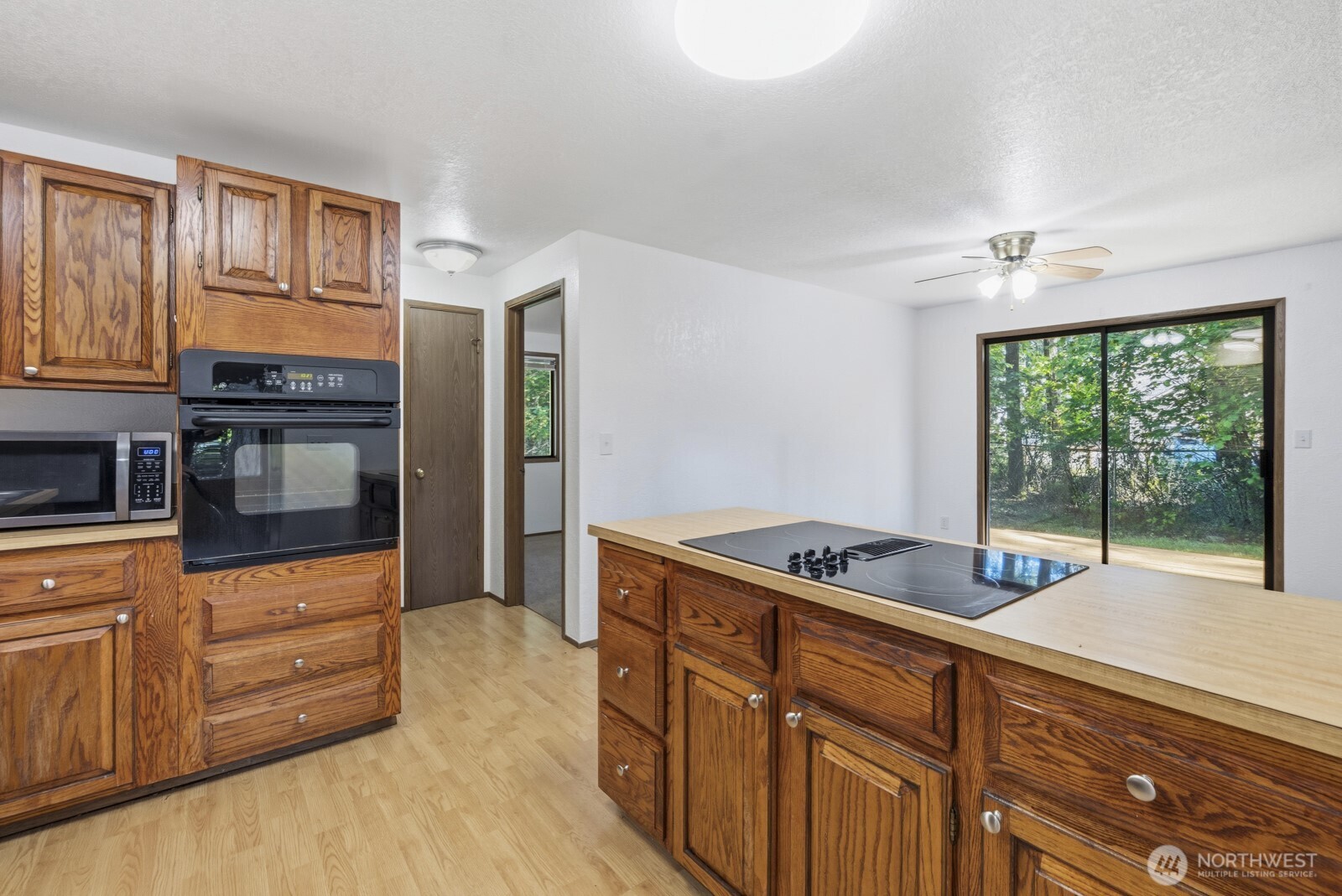 7651 Redstart Drive Property Photo 13