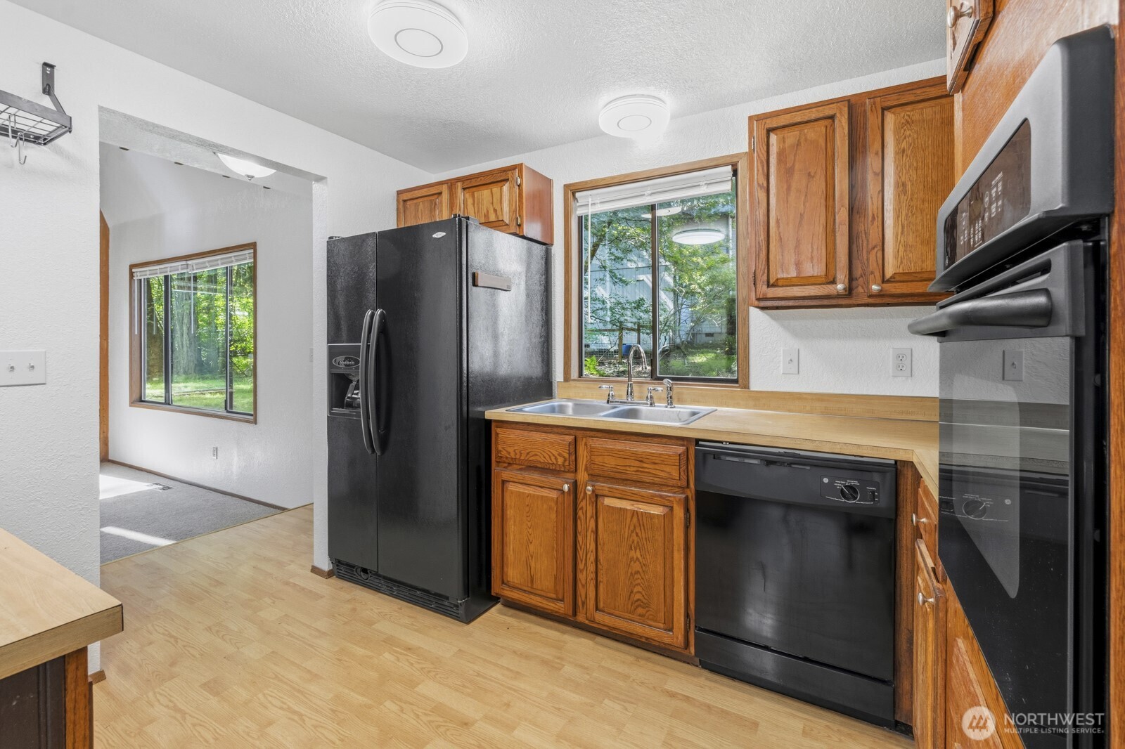 7651 Redstart Drive Property Photo 16