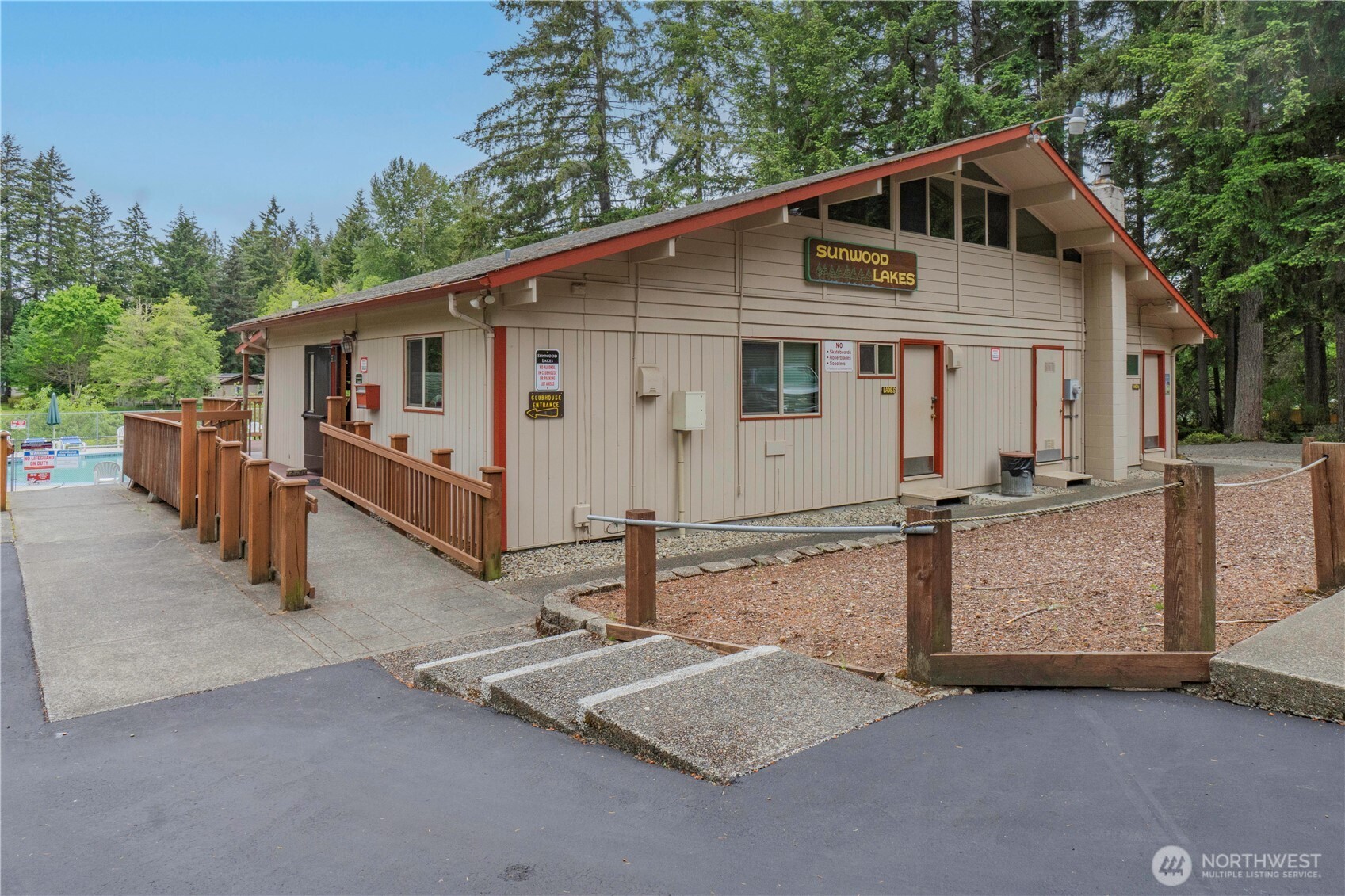 7651 Redstart Drive Property Photo 35