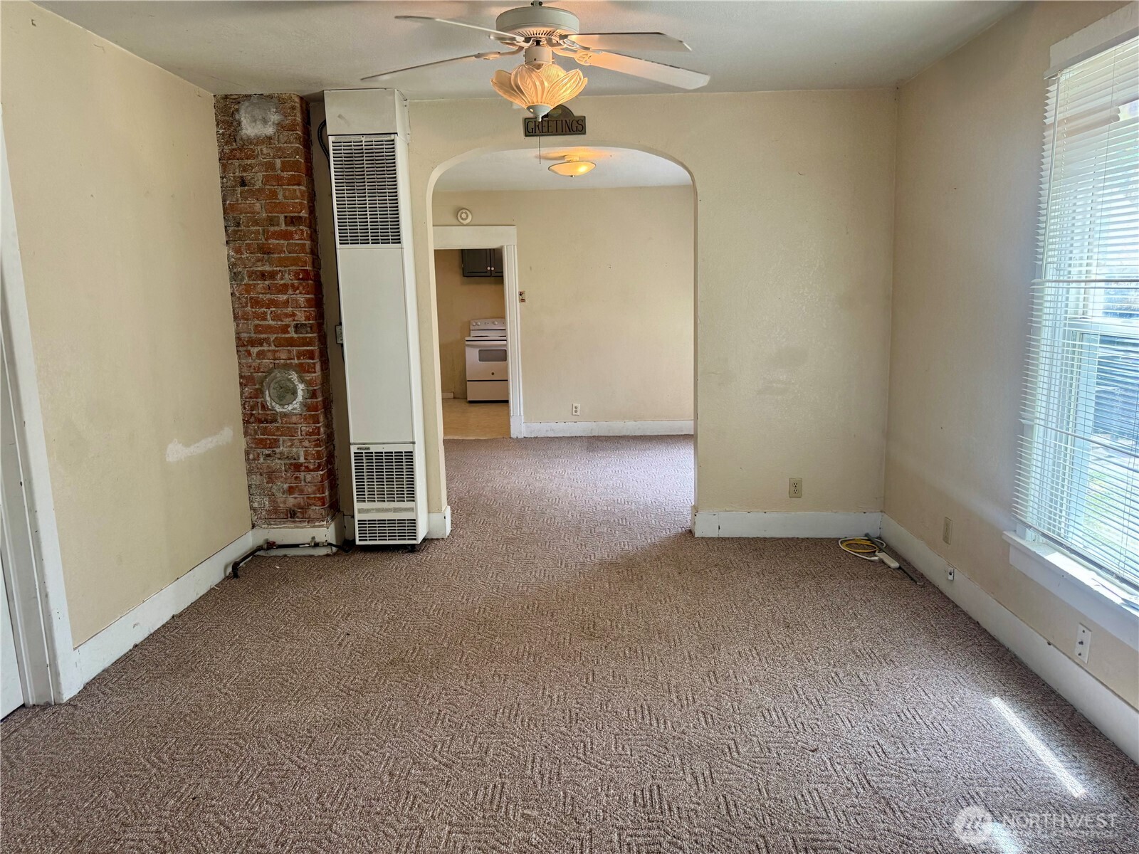 704 N Rose Street Property Photo 10