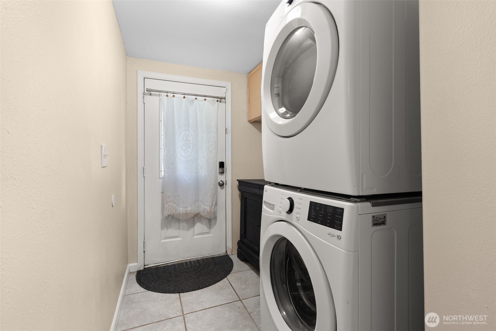 8628 358th Street Property Photo 17