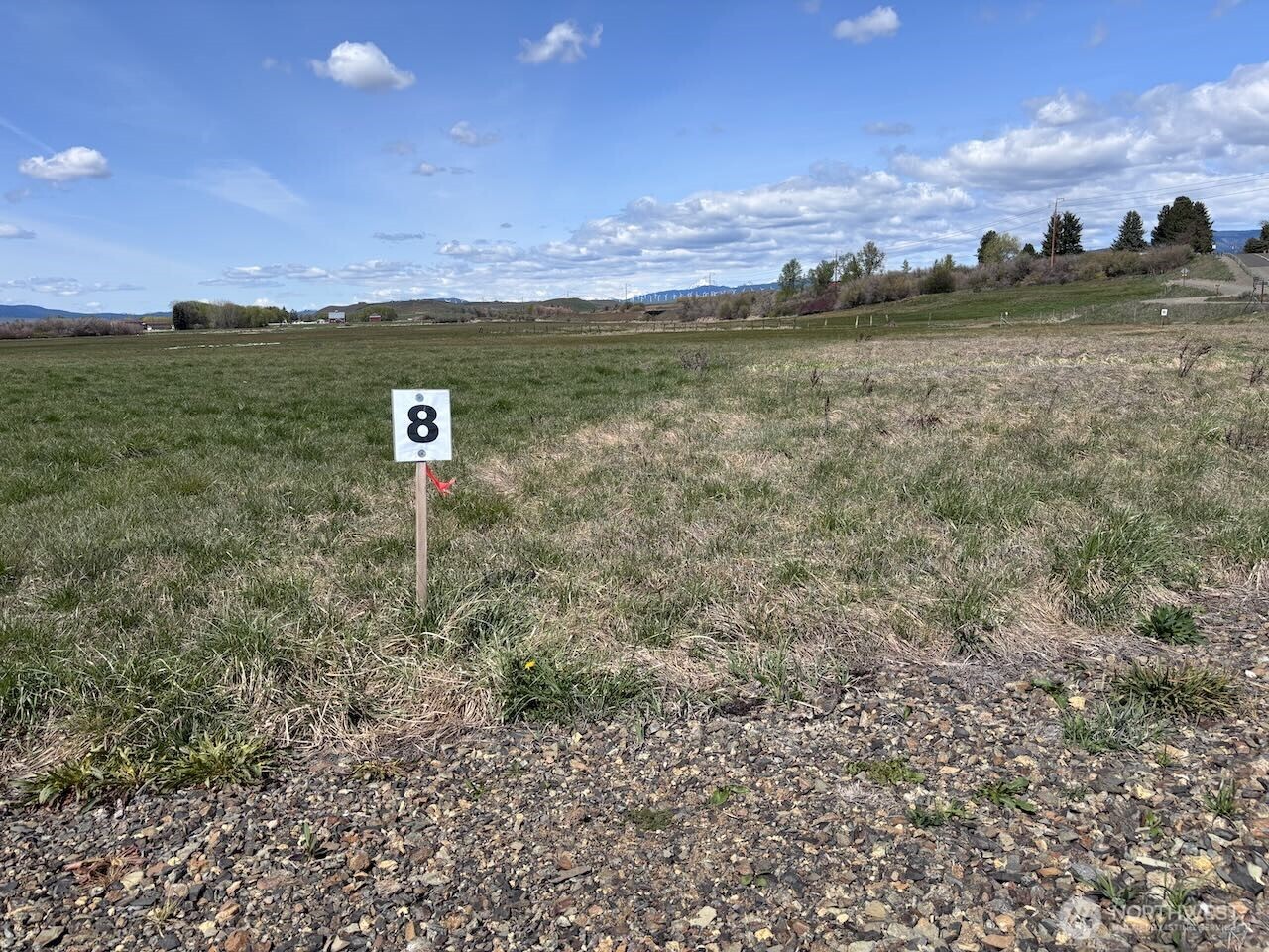 8 Xx Faust Road Property Photo 2