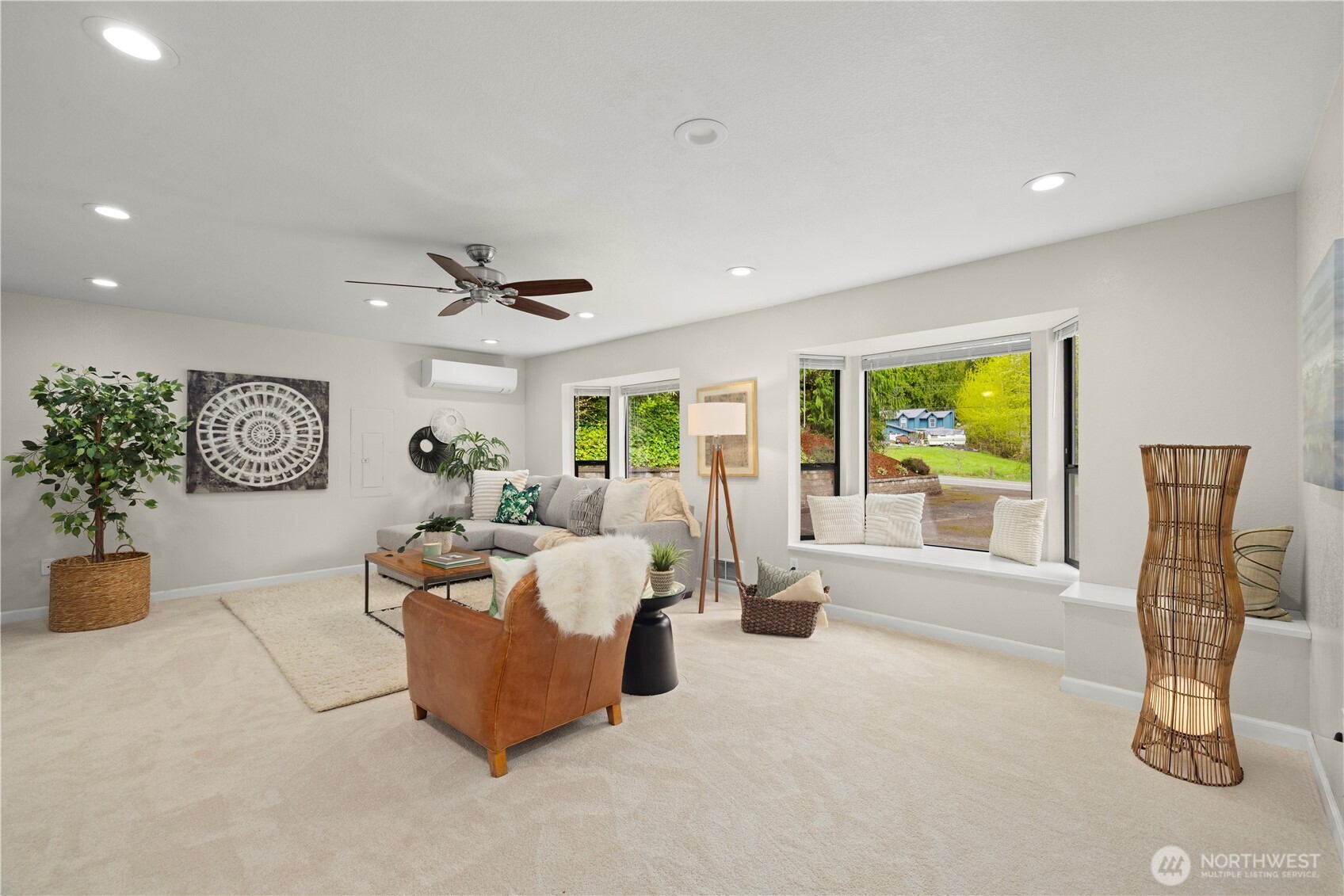 11124 Downes Road Property Photo 10