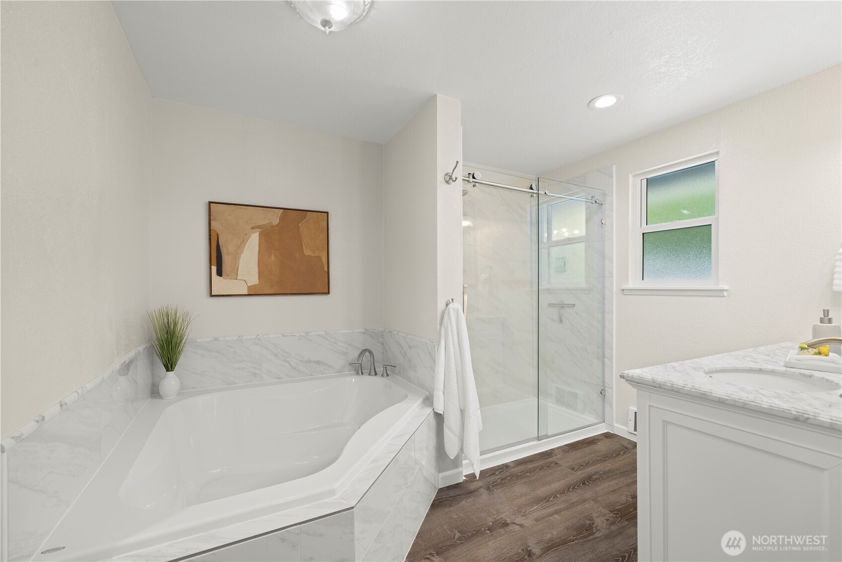 11124 Downes Road Property Photo 16