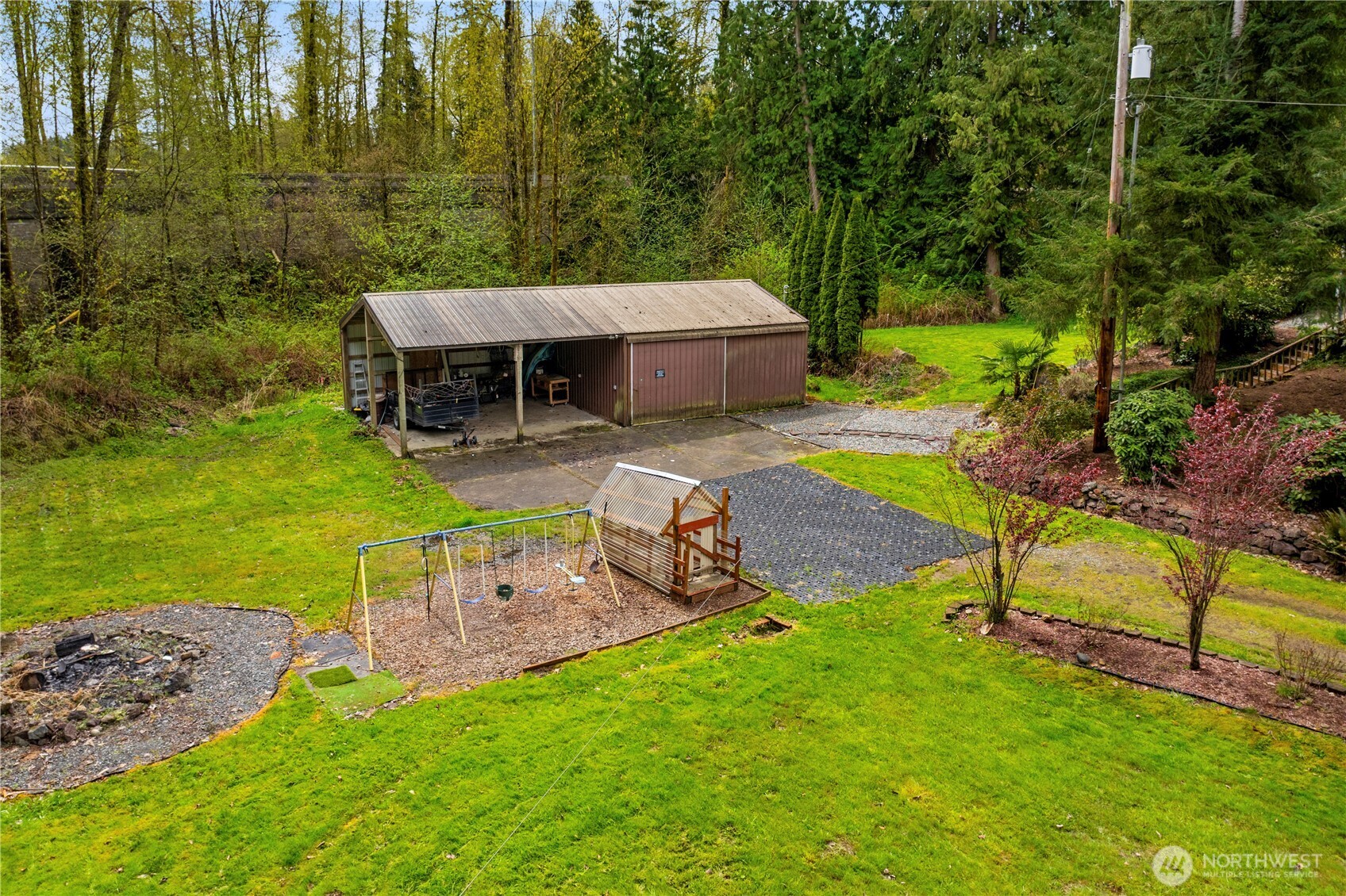 11124 Downes Road Property Photo 35