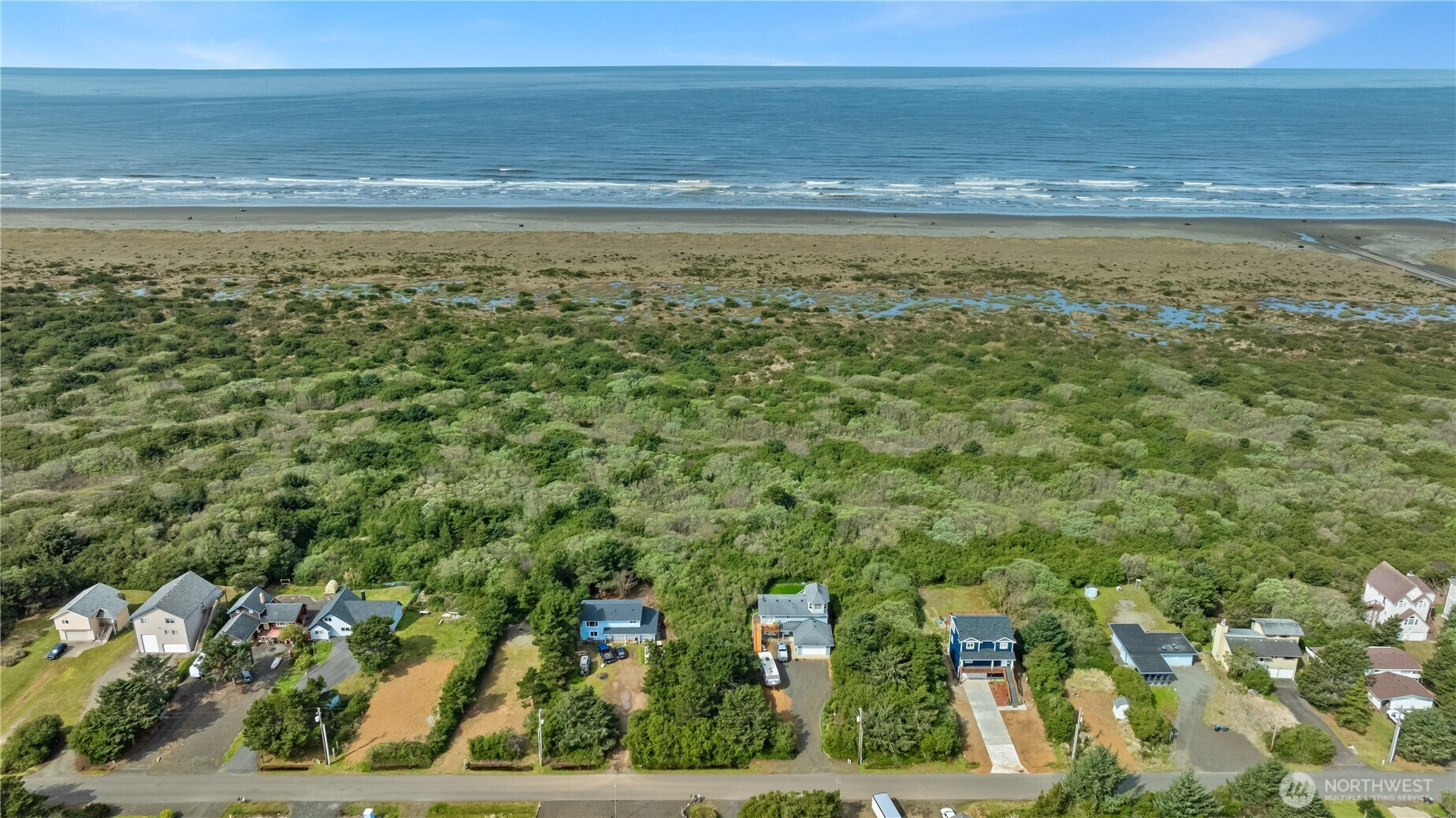 323 Sand Dune Avenue Property Photo 7