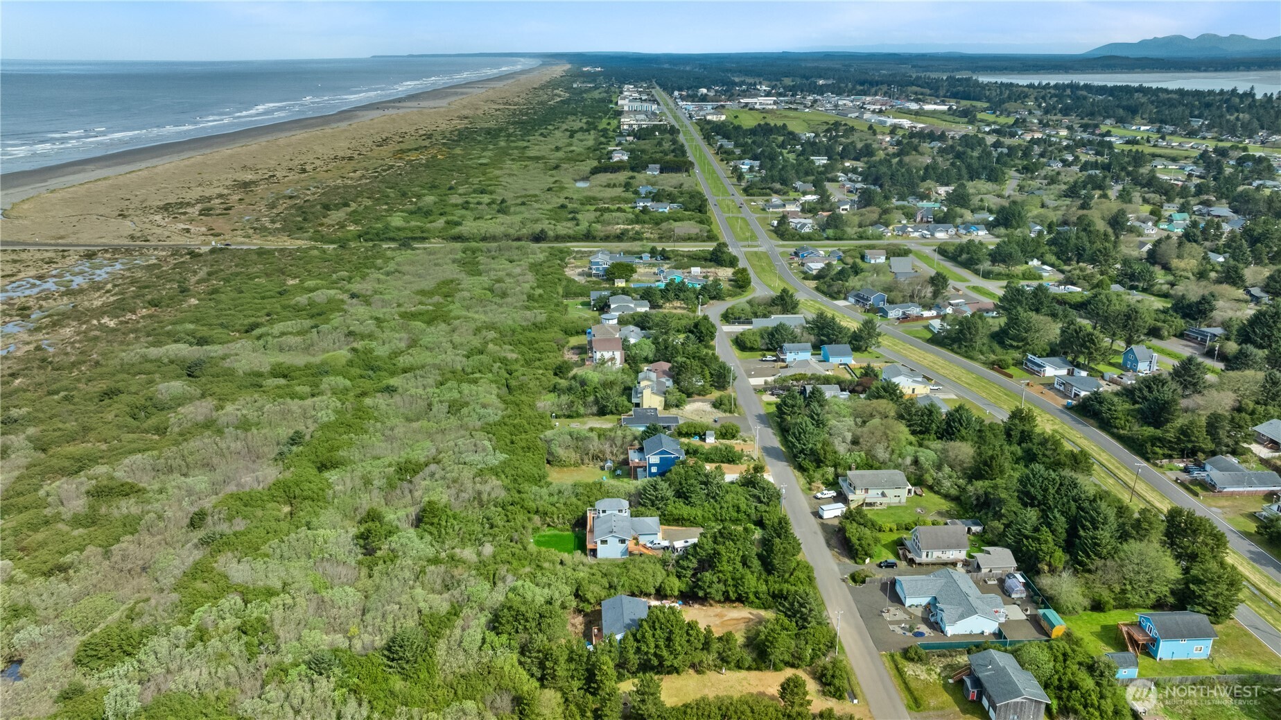 323 Sand Dune Avenue Property Photo 9
