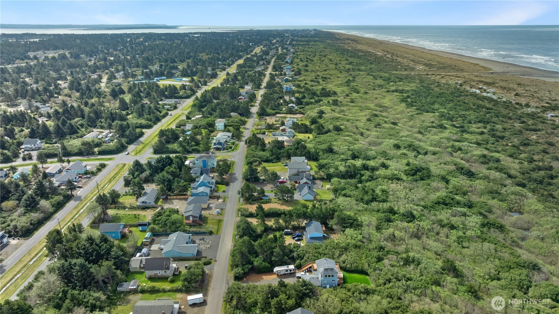 323 Sand Dune Avenue Property Photo 10