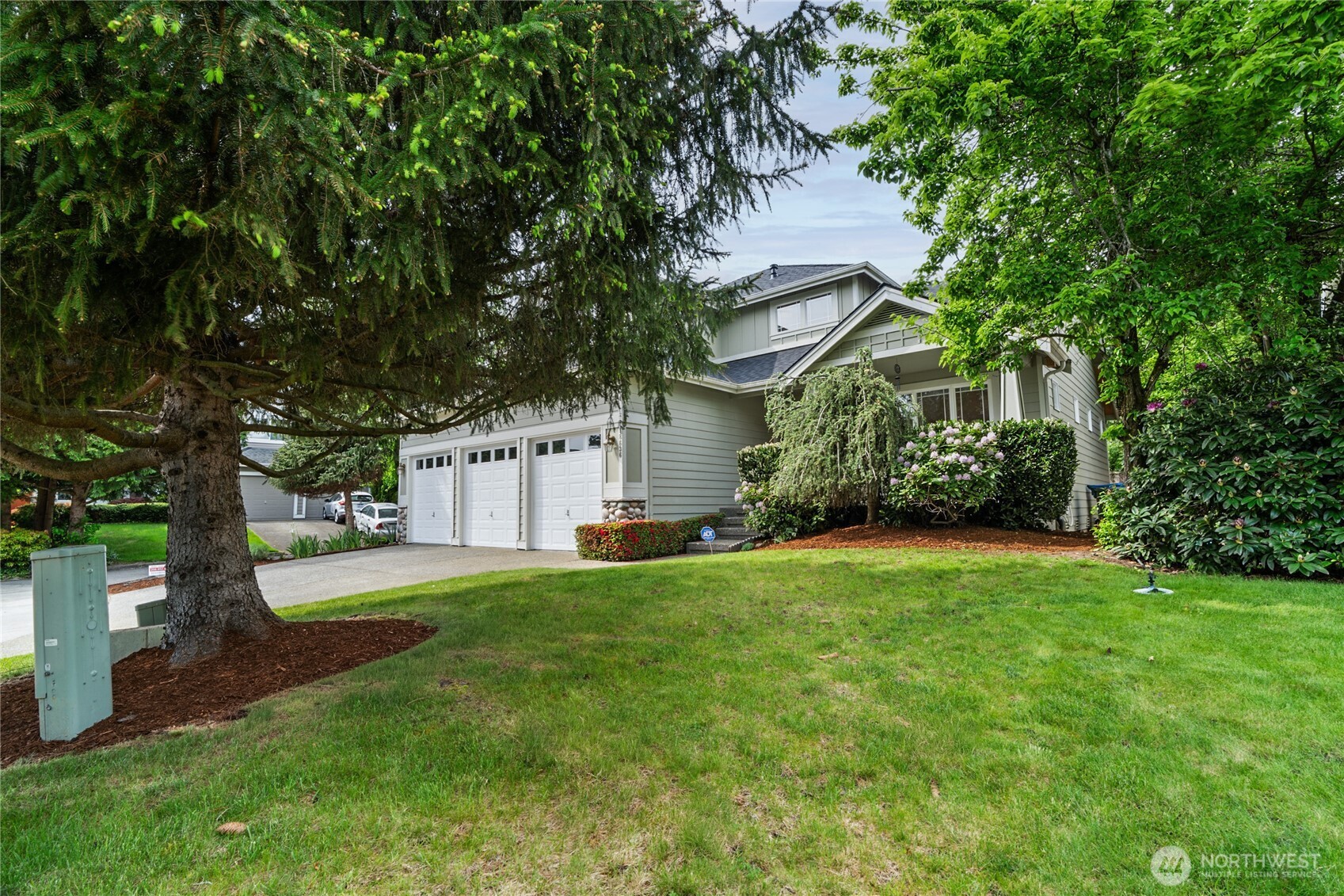 18636 172nd Place Property Photo 2