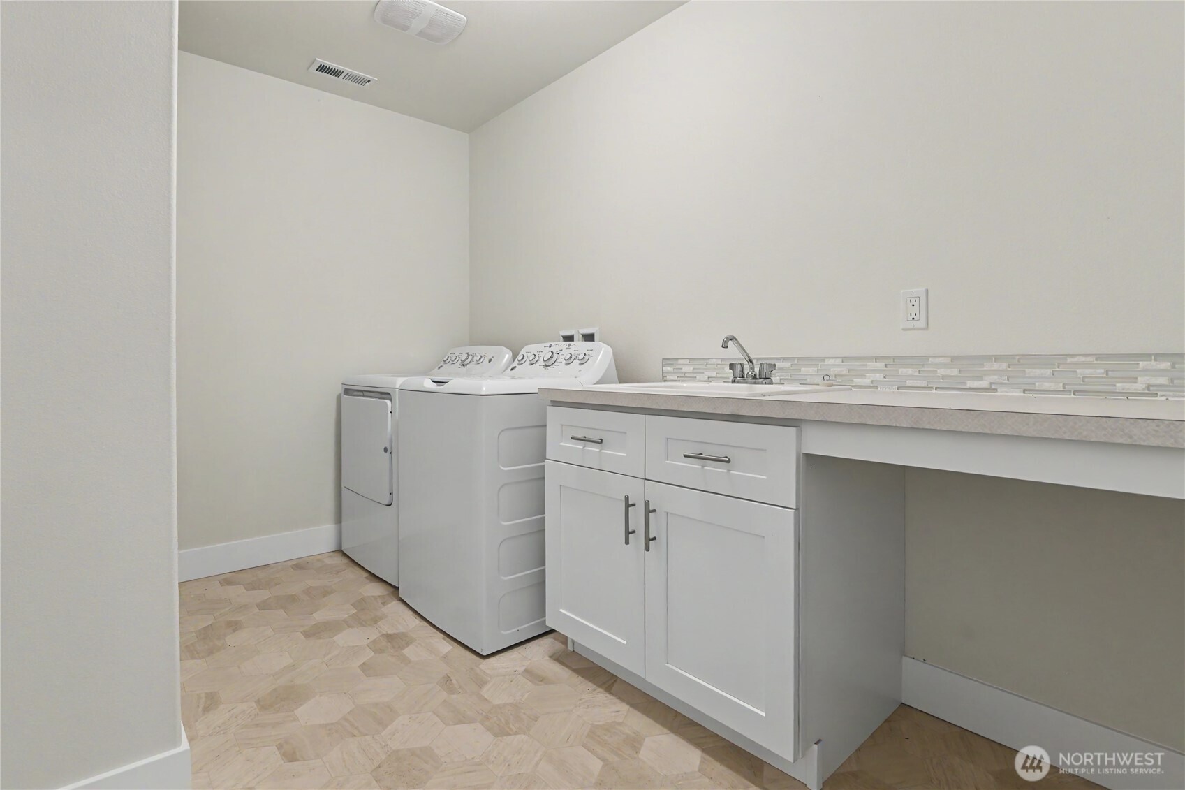 2403 79th Avenue 110 Property Photo 31