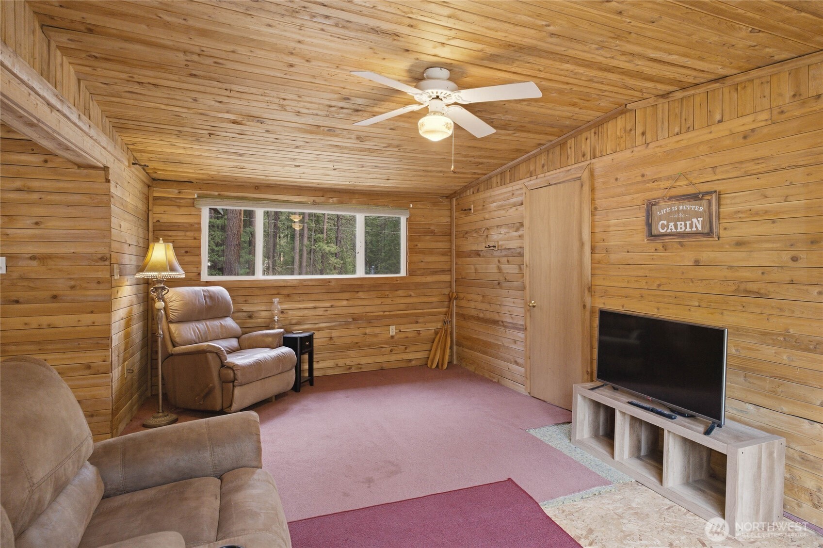 2205 Pine Tree Road Property Photo 11