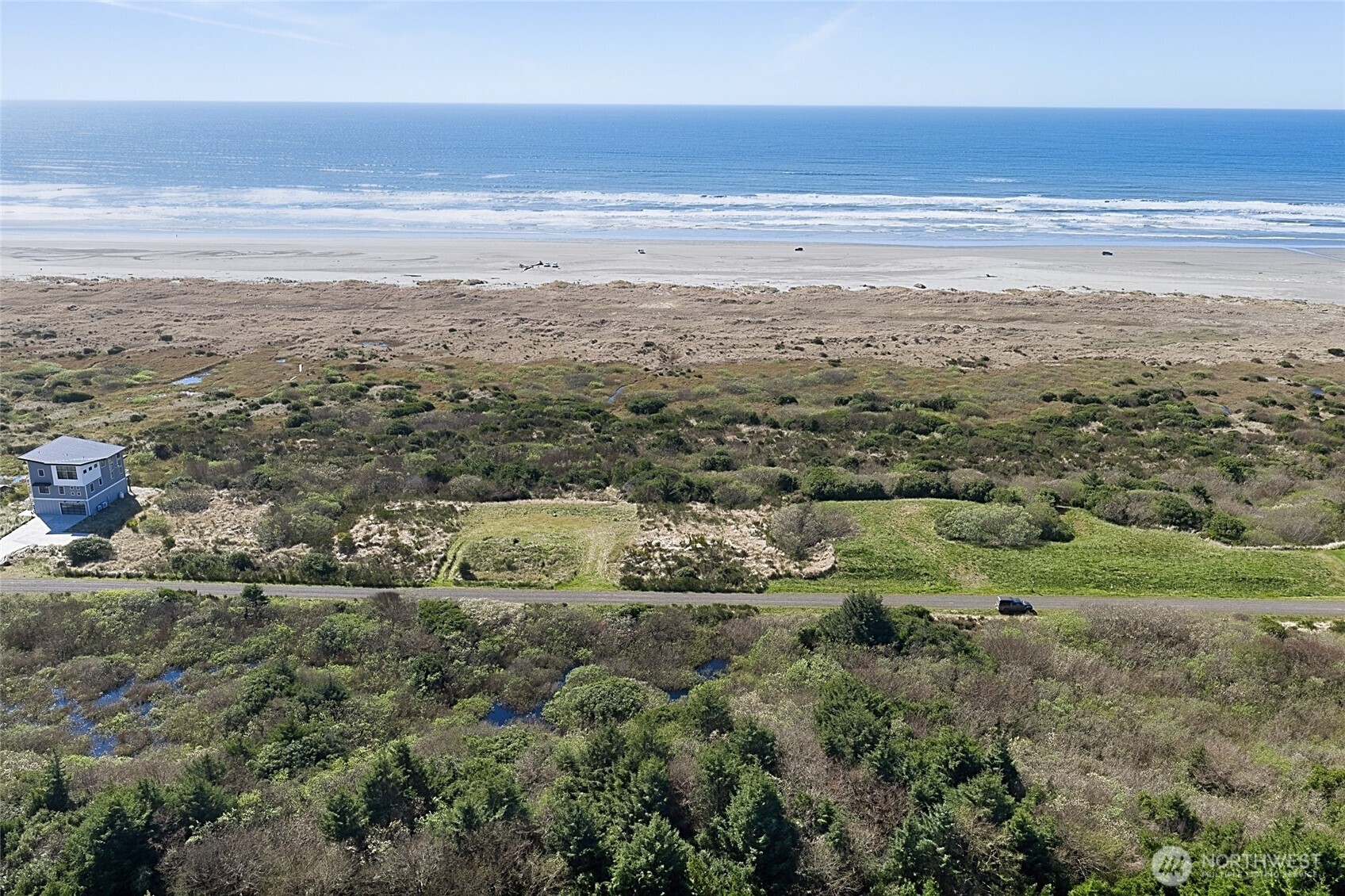 76 Dunes Lane Property Photo 9
