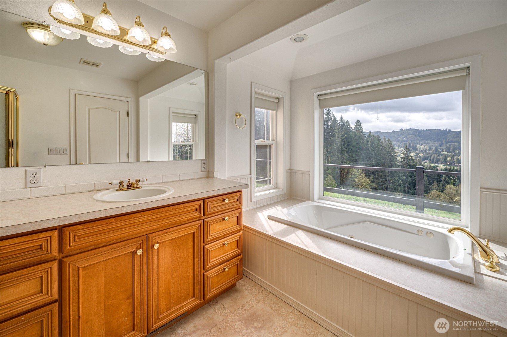 351 Butte Hill Road Property Photo 13