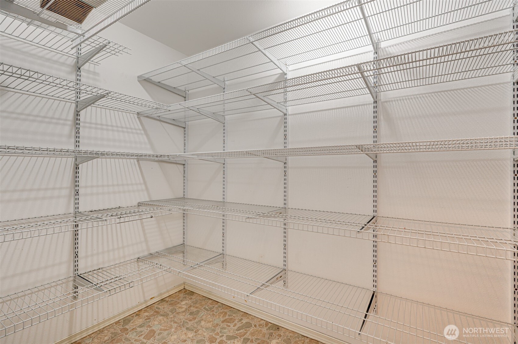 351 Butte Hill Road Property Photo 20