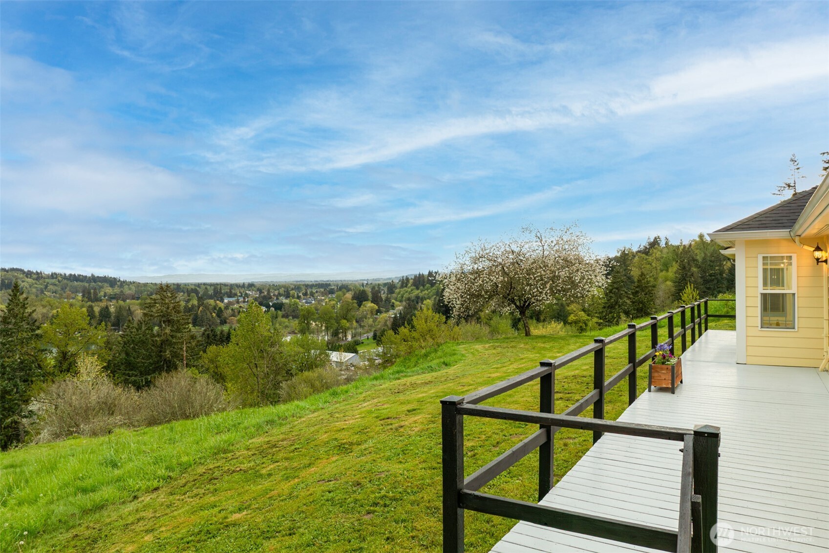 351 Butte Hill Road Property Photo 32