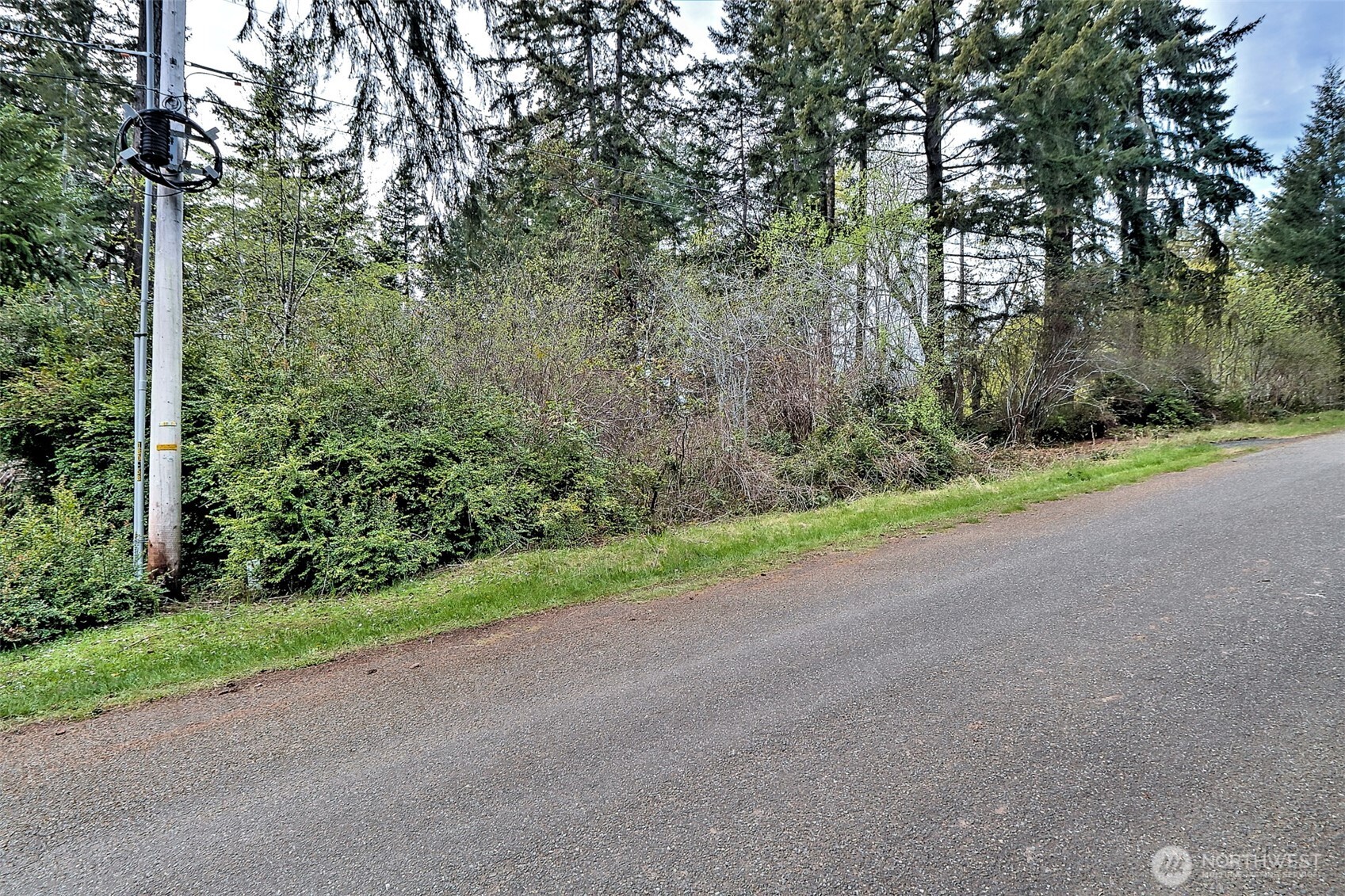 101 E Peale Drive Property Photo 19