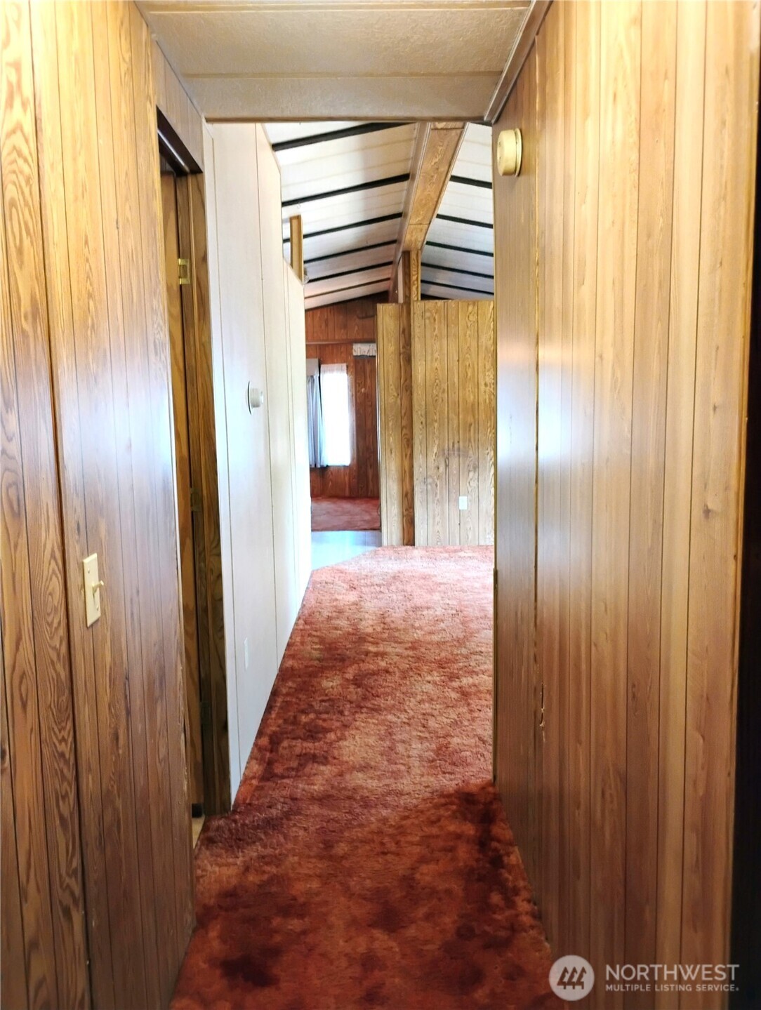 100 Heather Place Property Photo 13