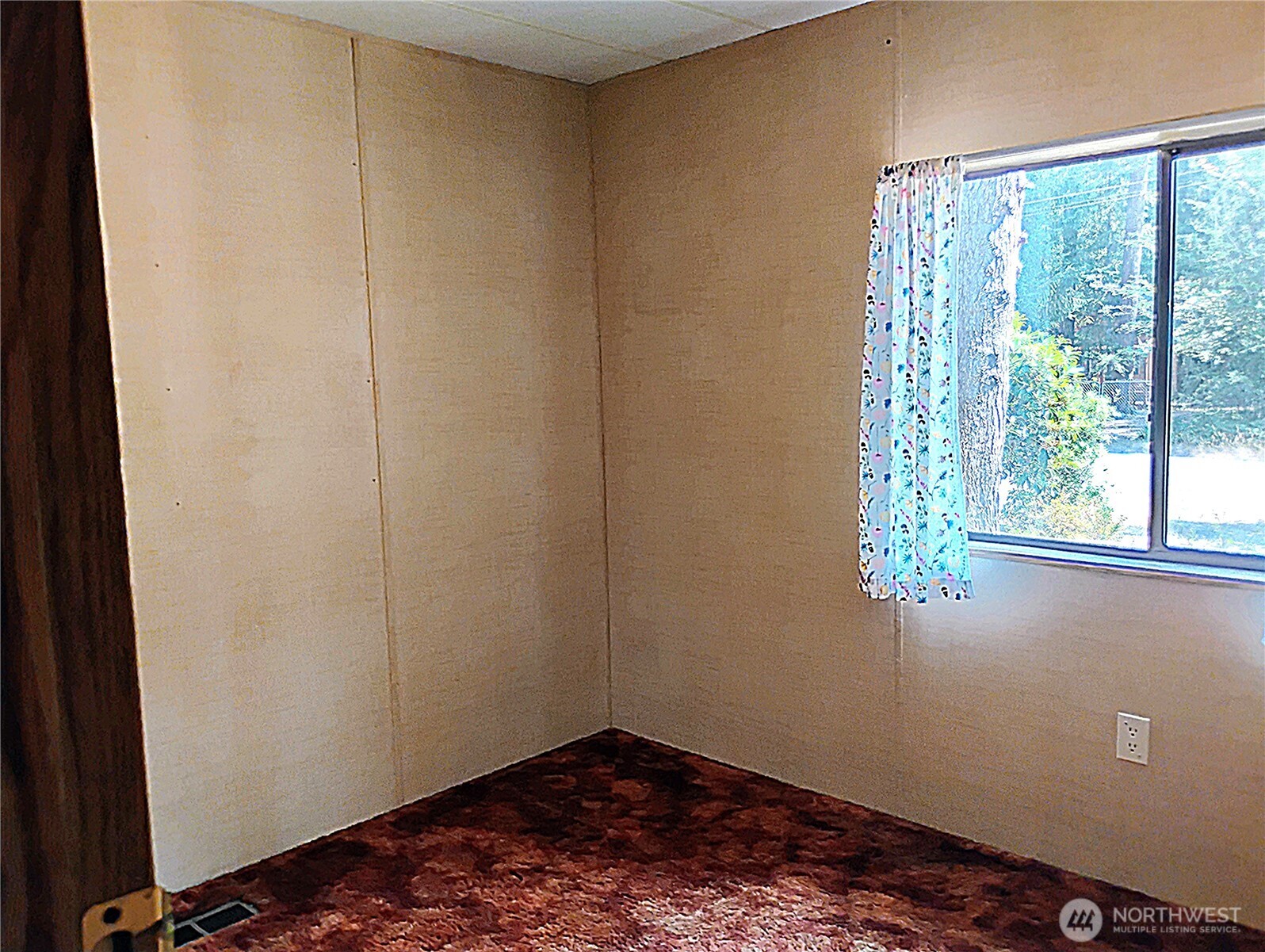 100 Heather Place Property Photo 15