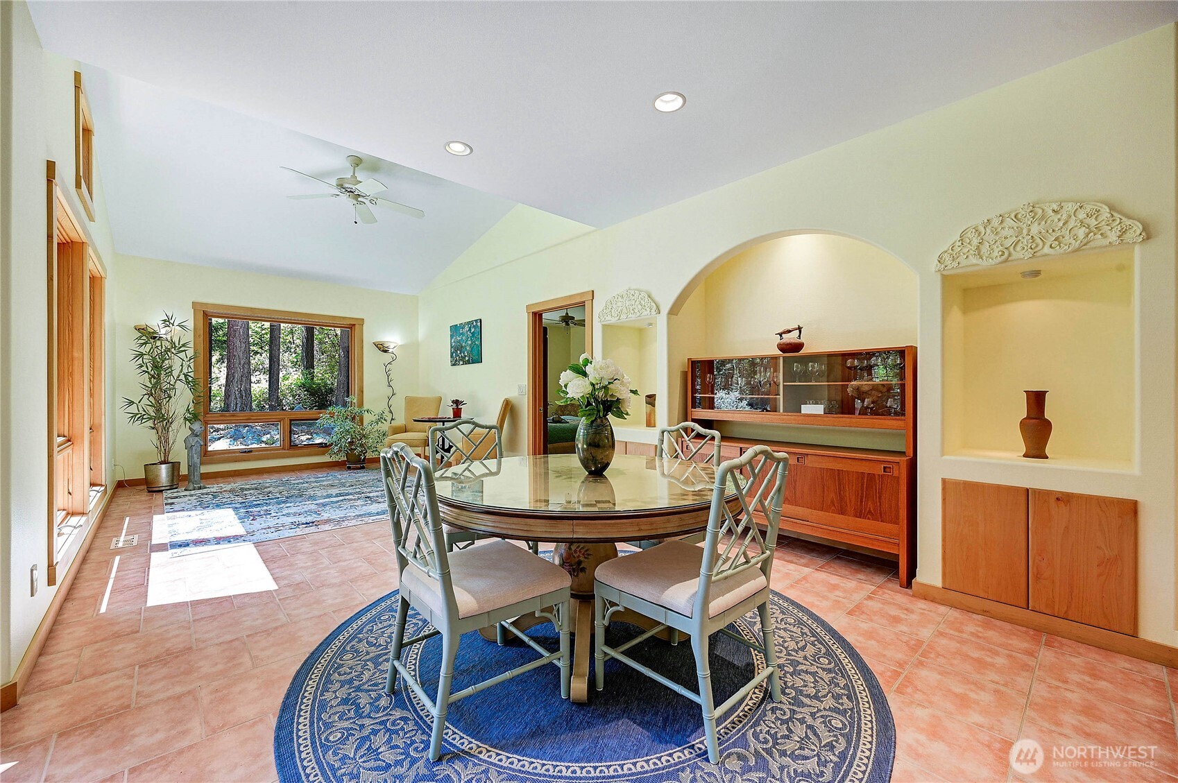 33 Westridge Court Property Photo 8