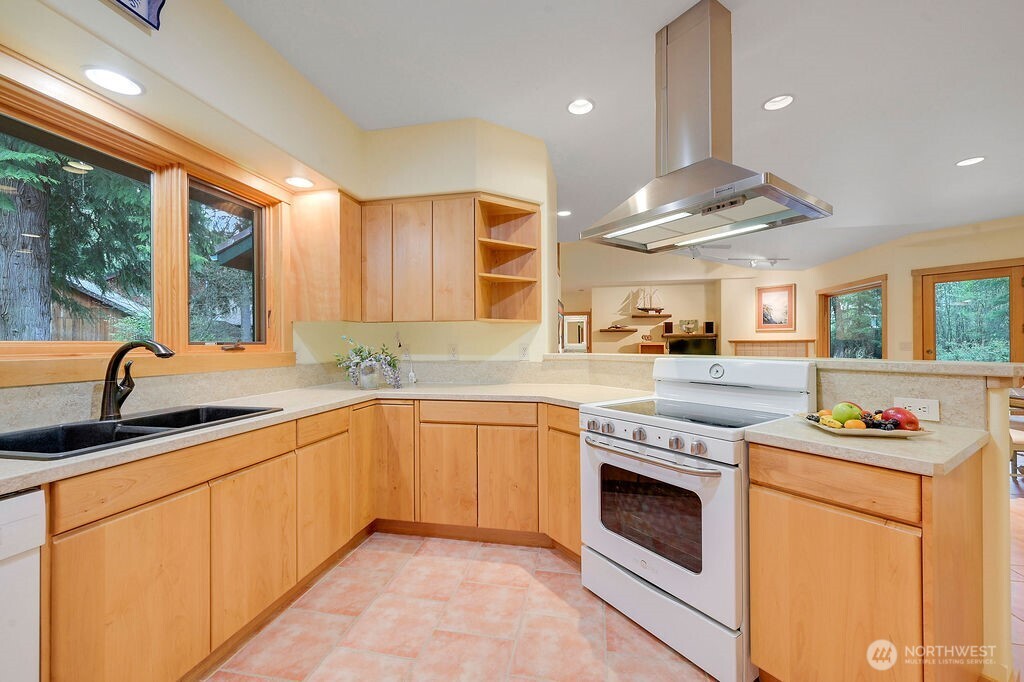 33 Westridge Court Property Photo 13