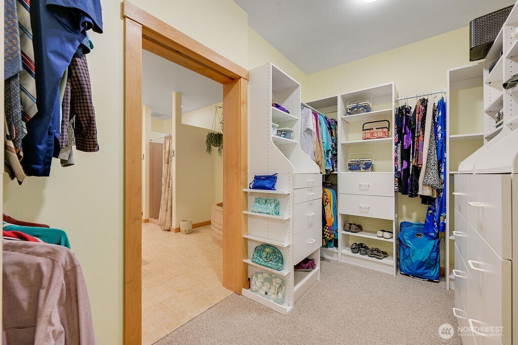 33 Westridge Court Property Photo 21