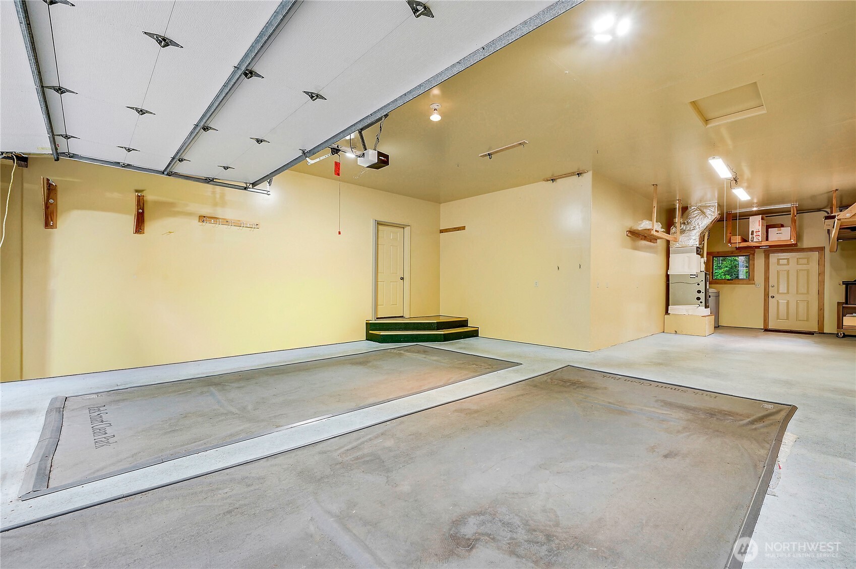 33 Westridge Court Property Photo 30