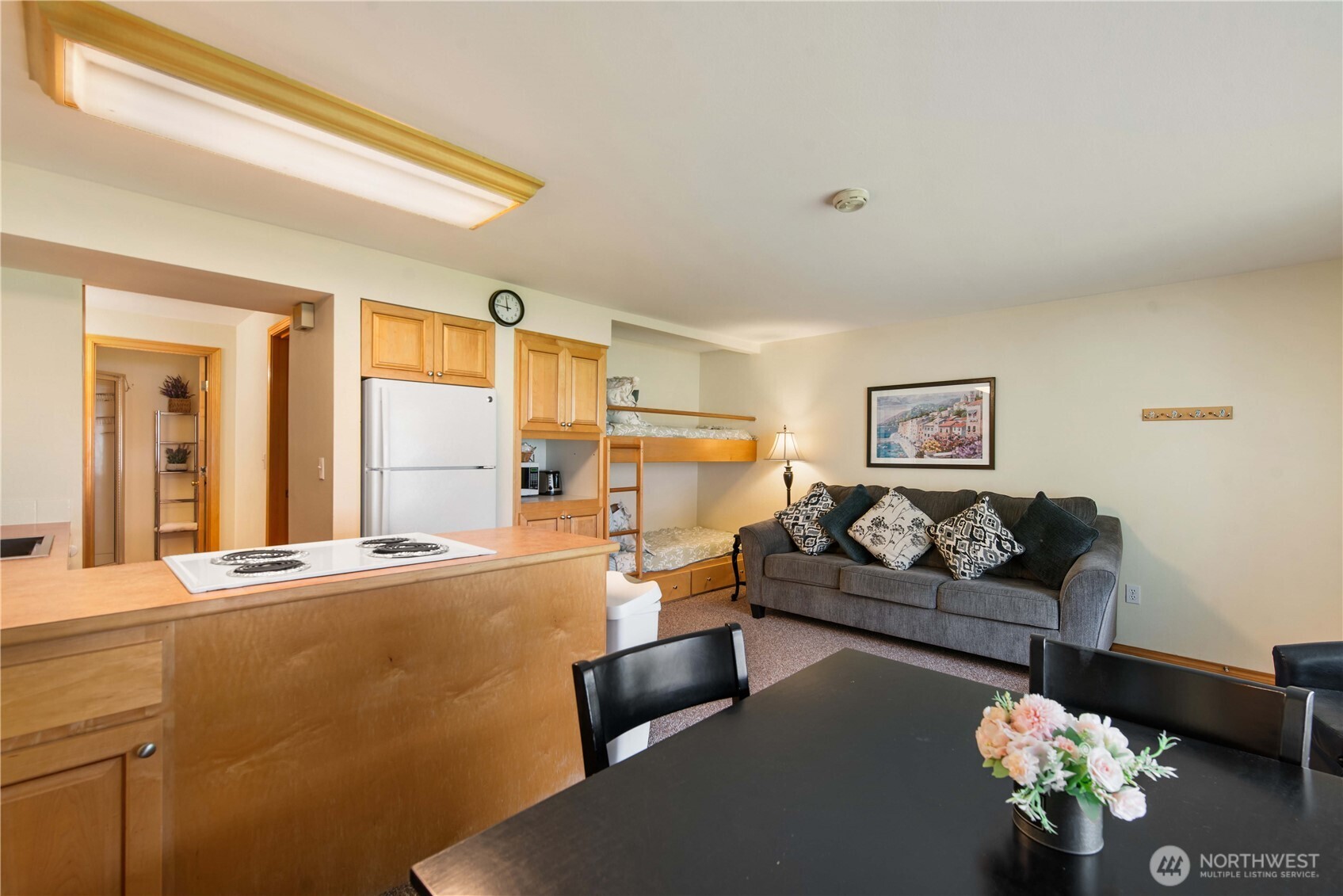 8903 Crescent Bar Road 155 Property Photo 12