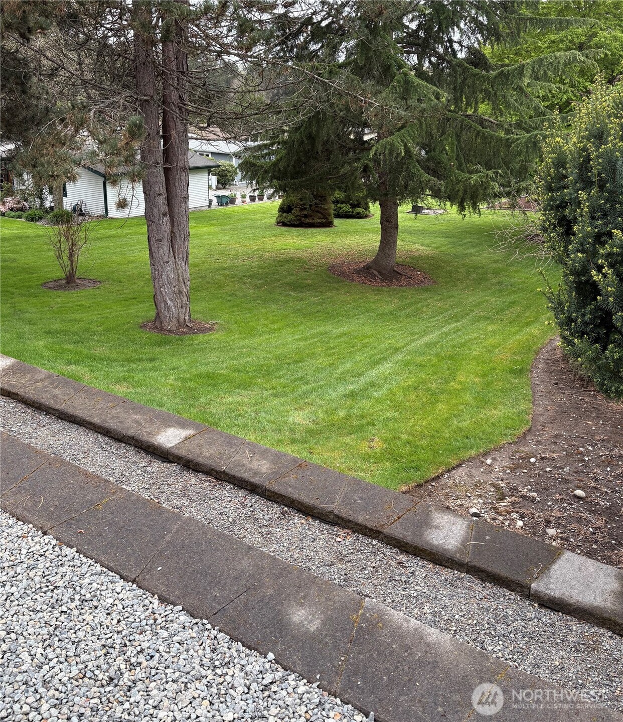 24124 8th Place Property Photo 35