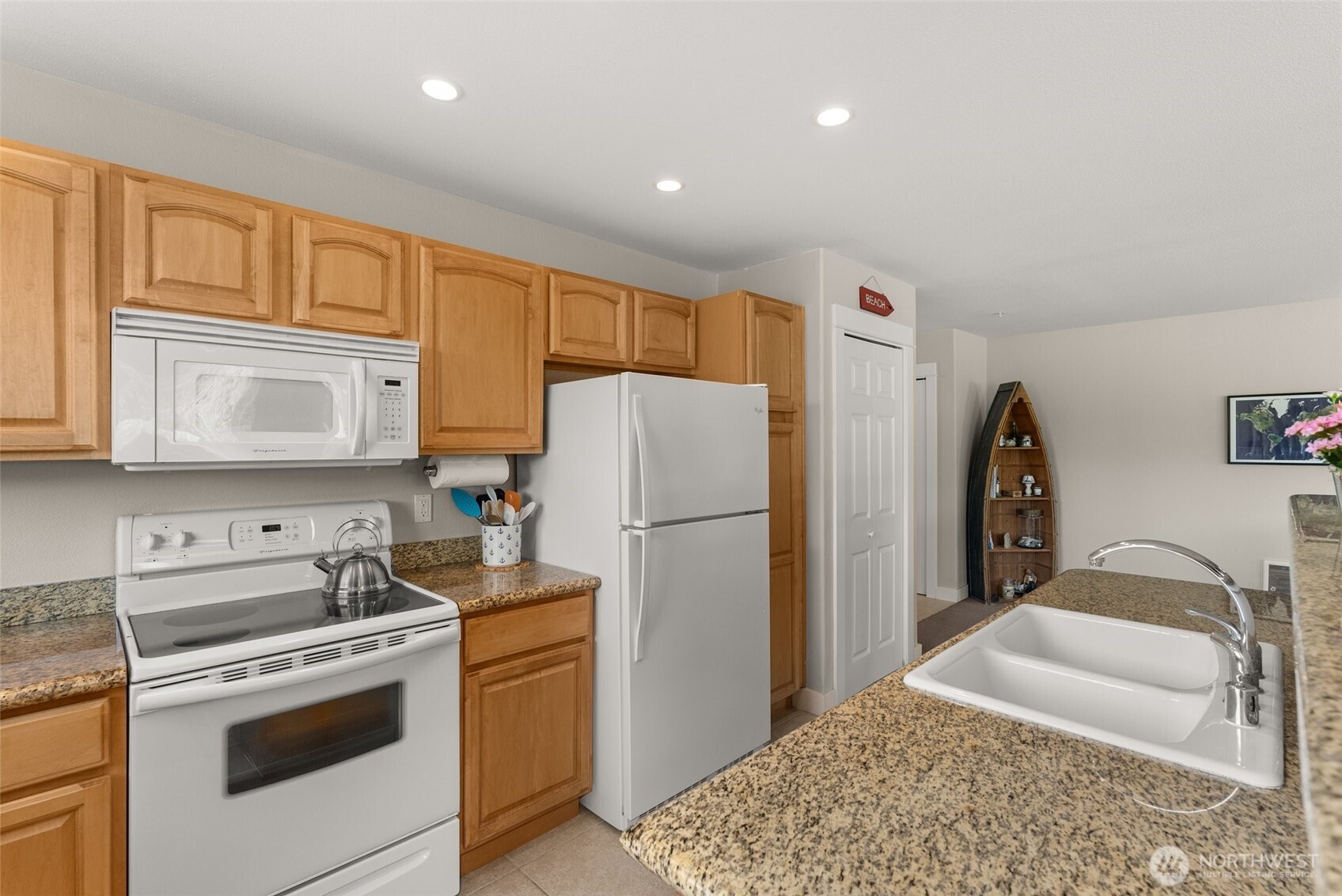 1600 W Ocean Avenue 1219 Property Photo 15