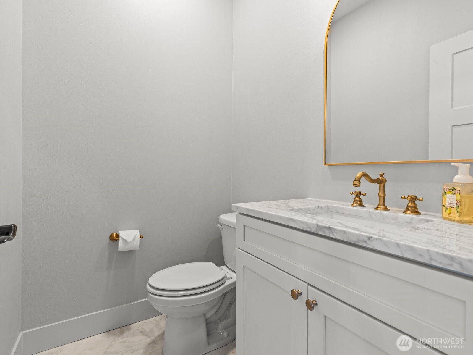 11407 73rd Avenue Property Photo 7