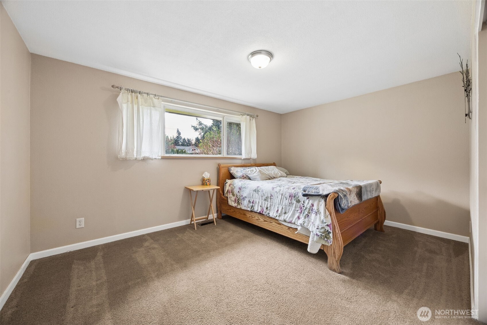 8311 110th Street Property Photo 9