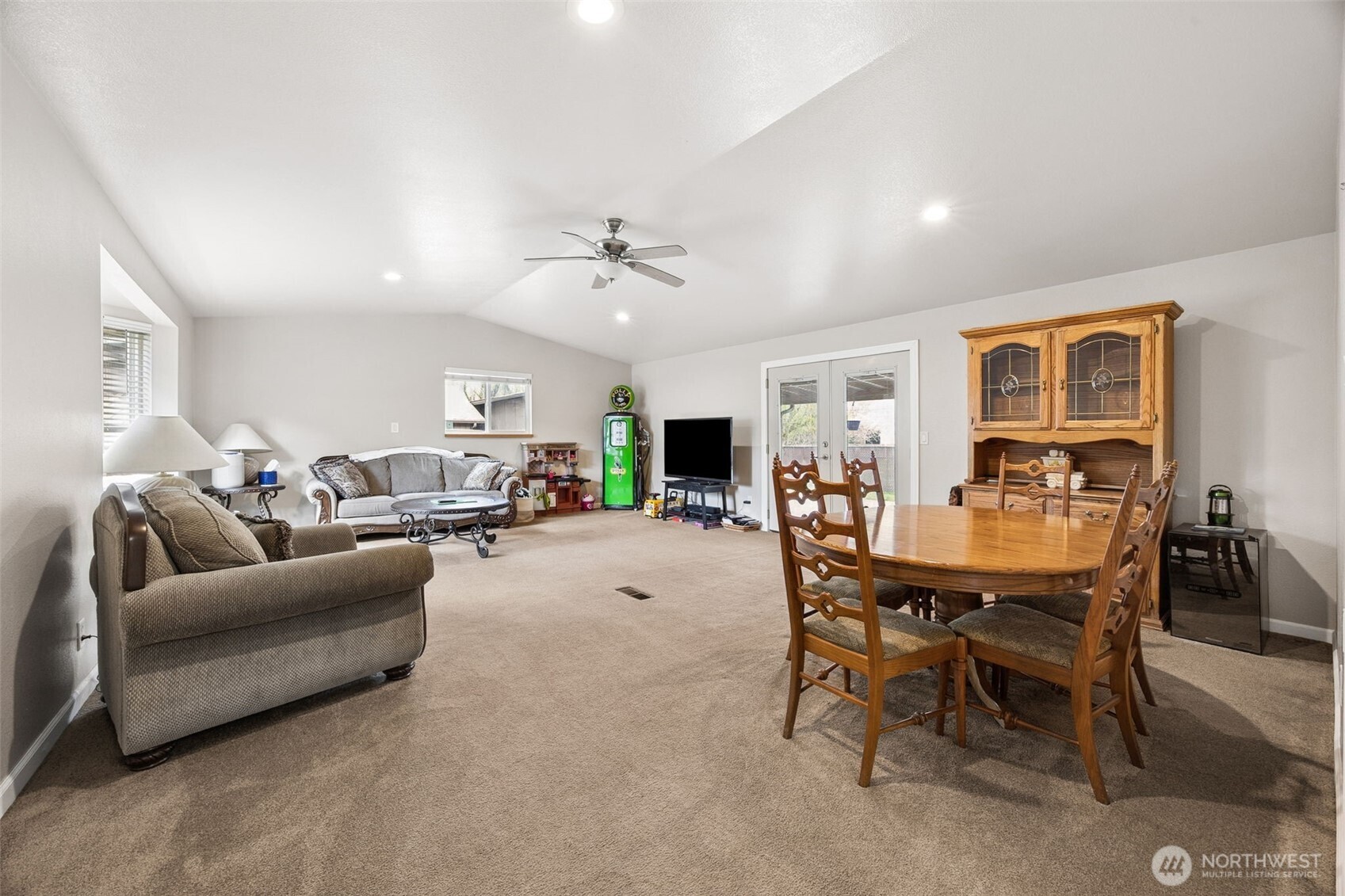 8311 110th Street Property Photo 15