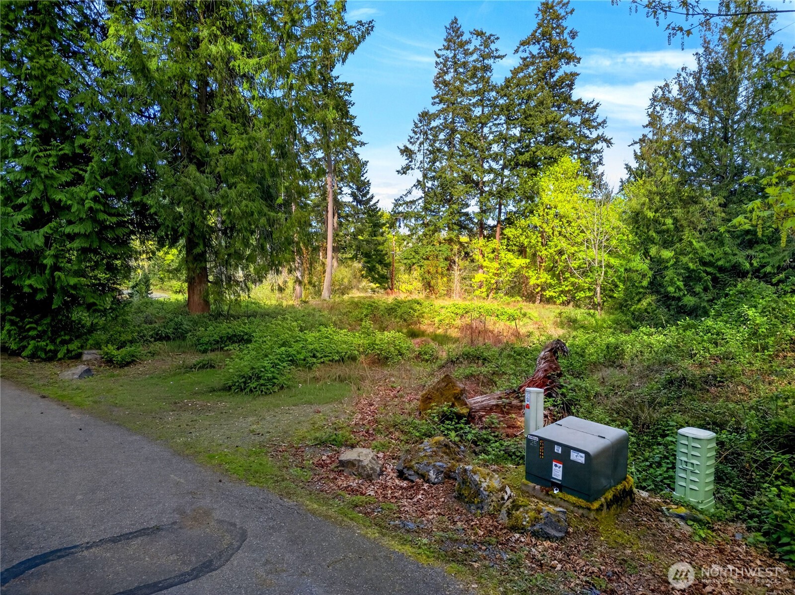 11927 Madrona Ridge Place Property Photo 18