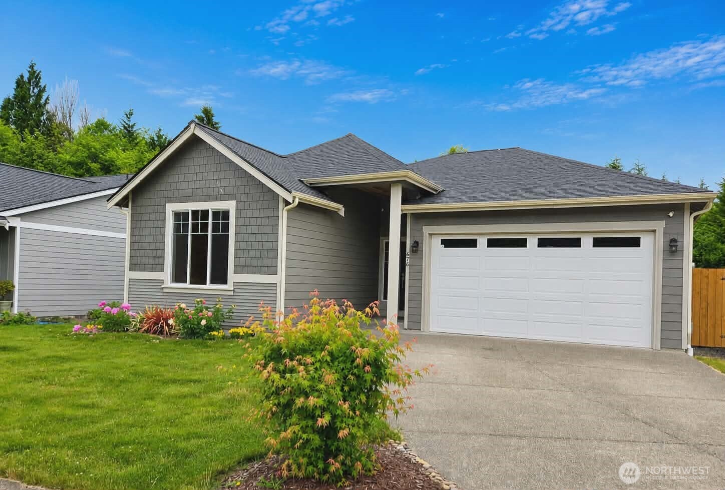 676 W Camas Court Property Photo 1