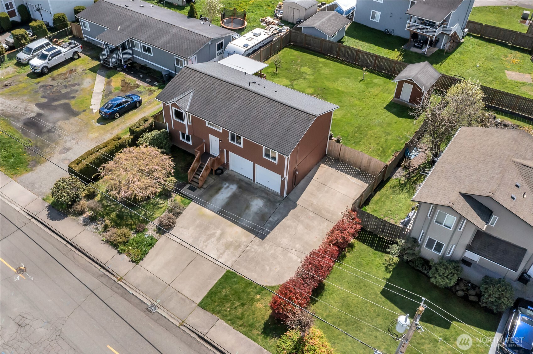115 3rd Avenue Property Photo 1