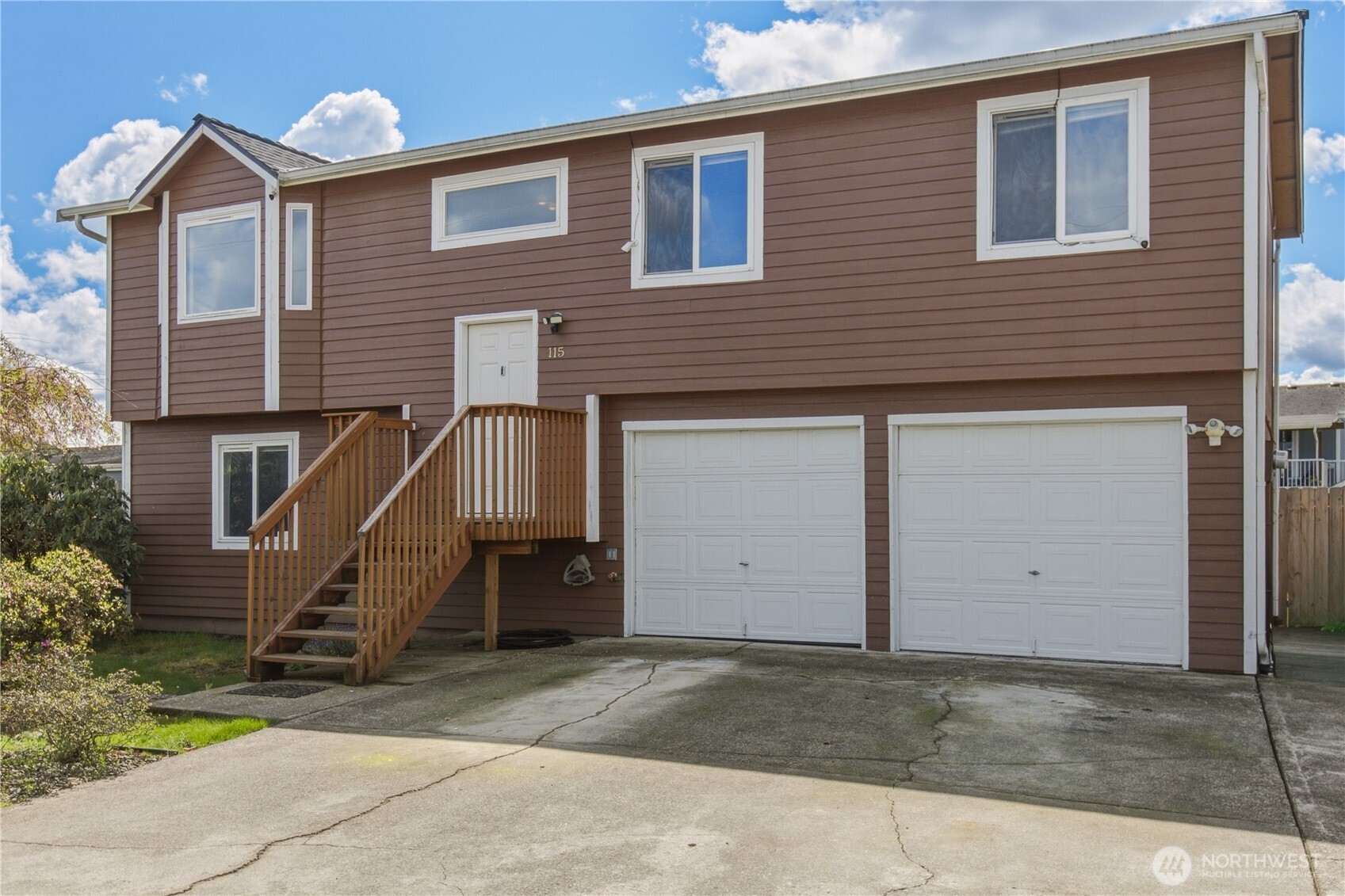 115 3rd Avenue Property Photo 3