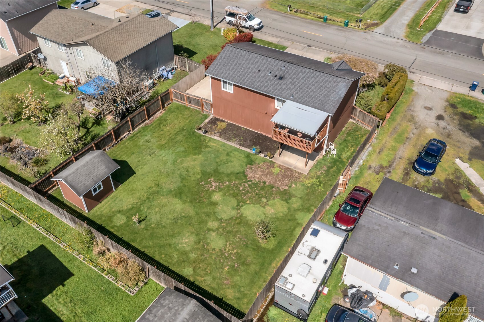 115 3rd Avenue Property Photo 23