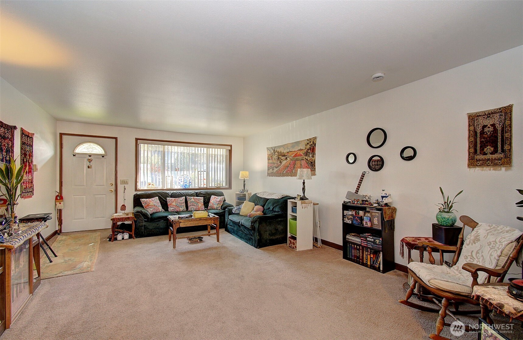 1807 & 1805 N Tower Avenue Property Photo 23