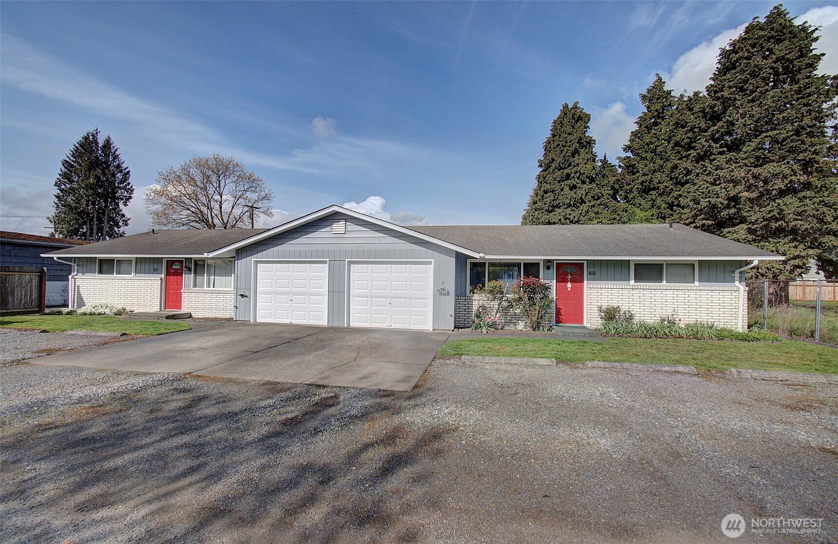 1807 N Tower Avenue Property Photo 1