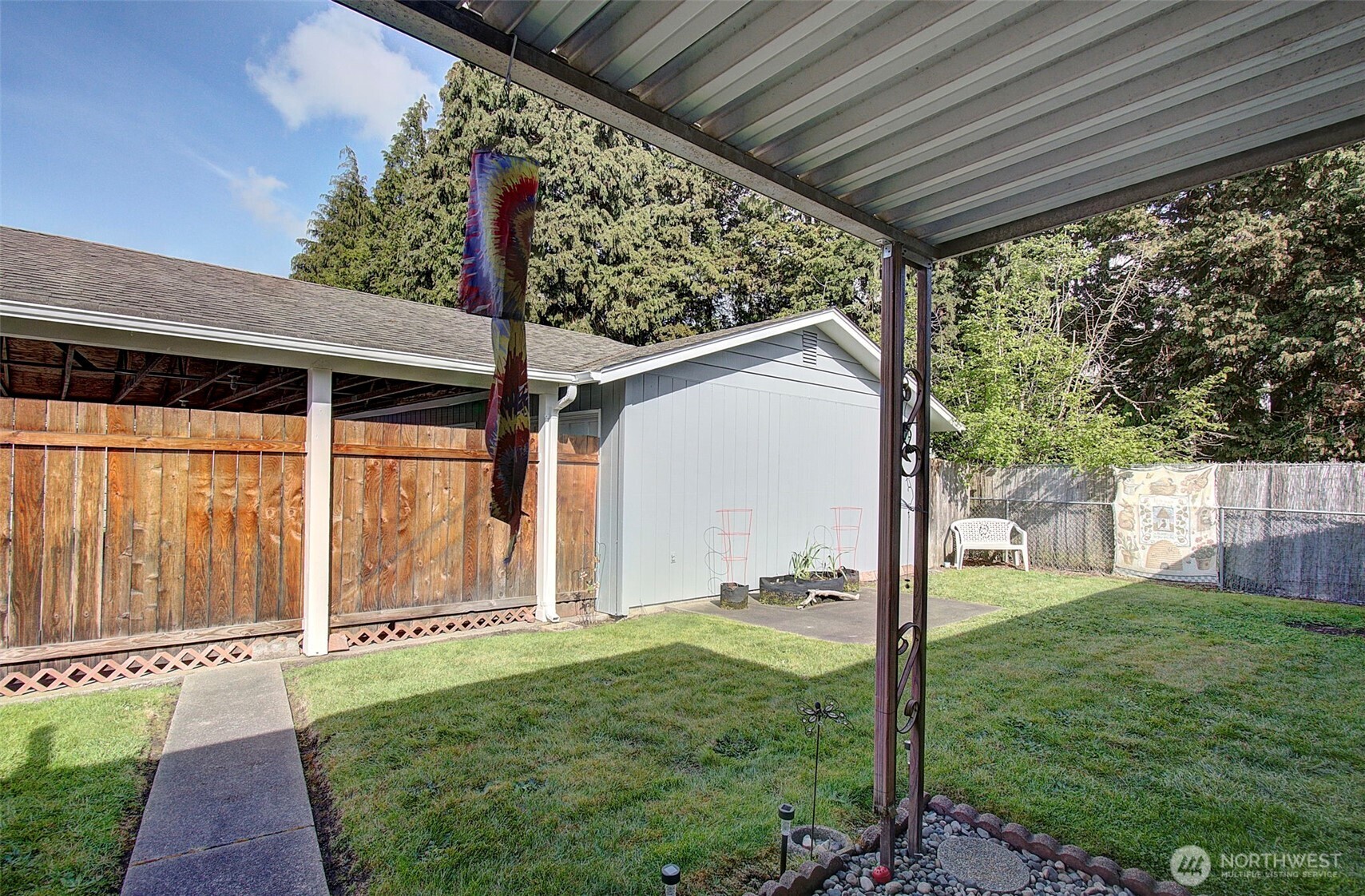 1807 N Tower Avenue Property Photo 18