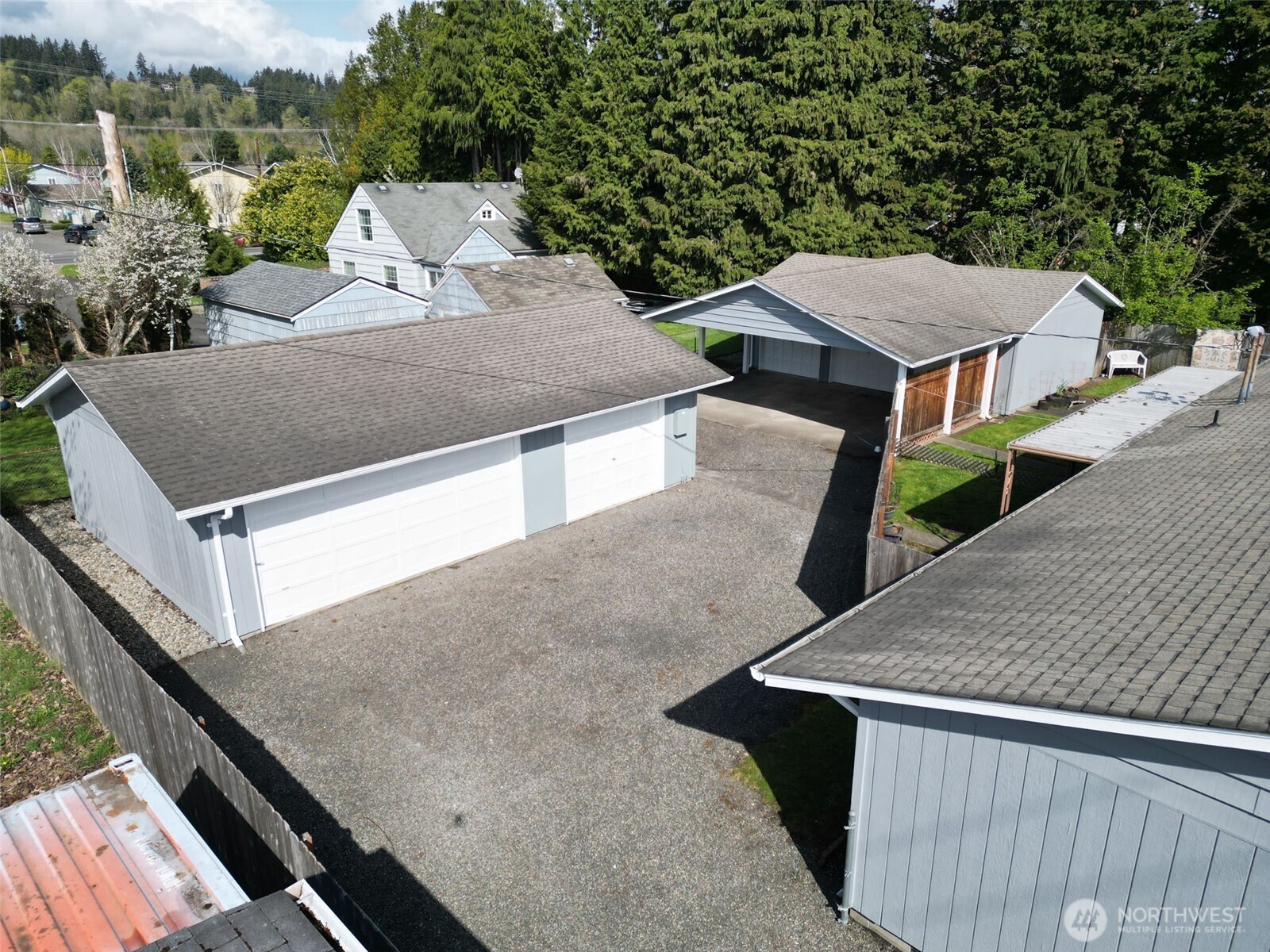 1807 N Tower Avenue Property Photo 32