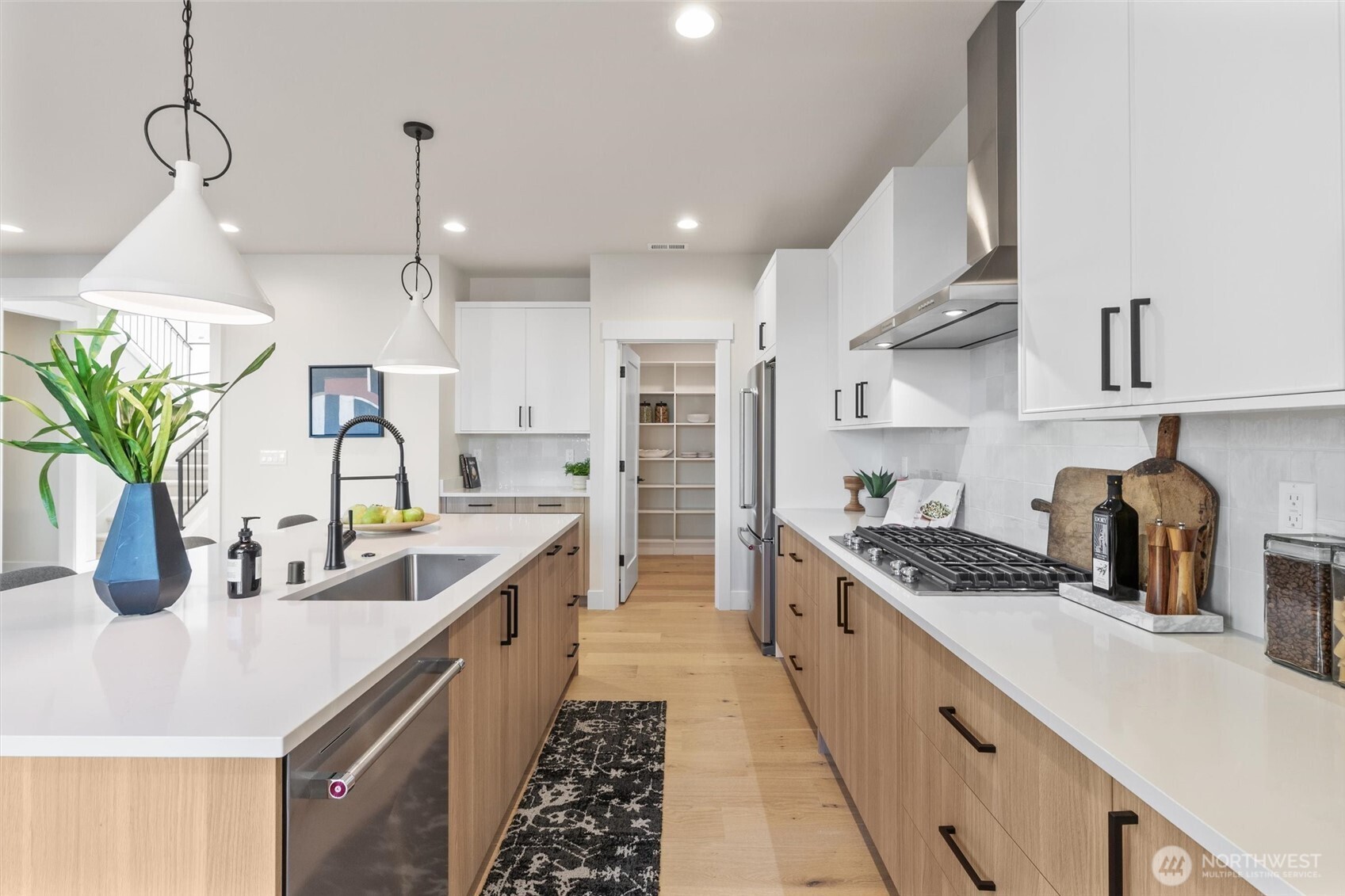 25 213th Place Property Photo 16