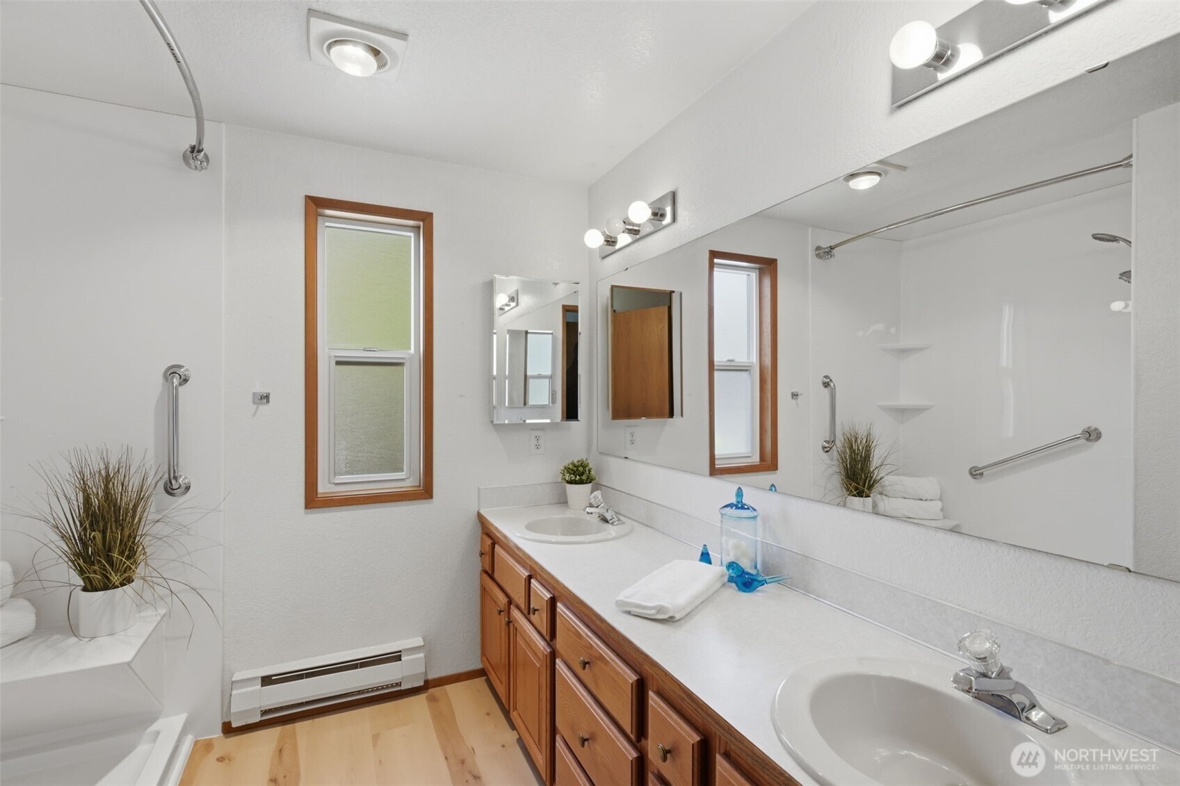 20617 28th Avenue D2 Property Photo 10