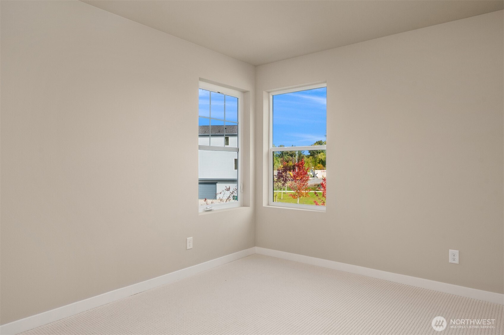 15951 26th Drive Property Photo 18