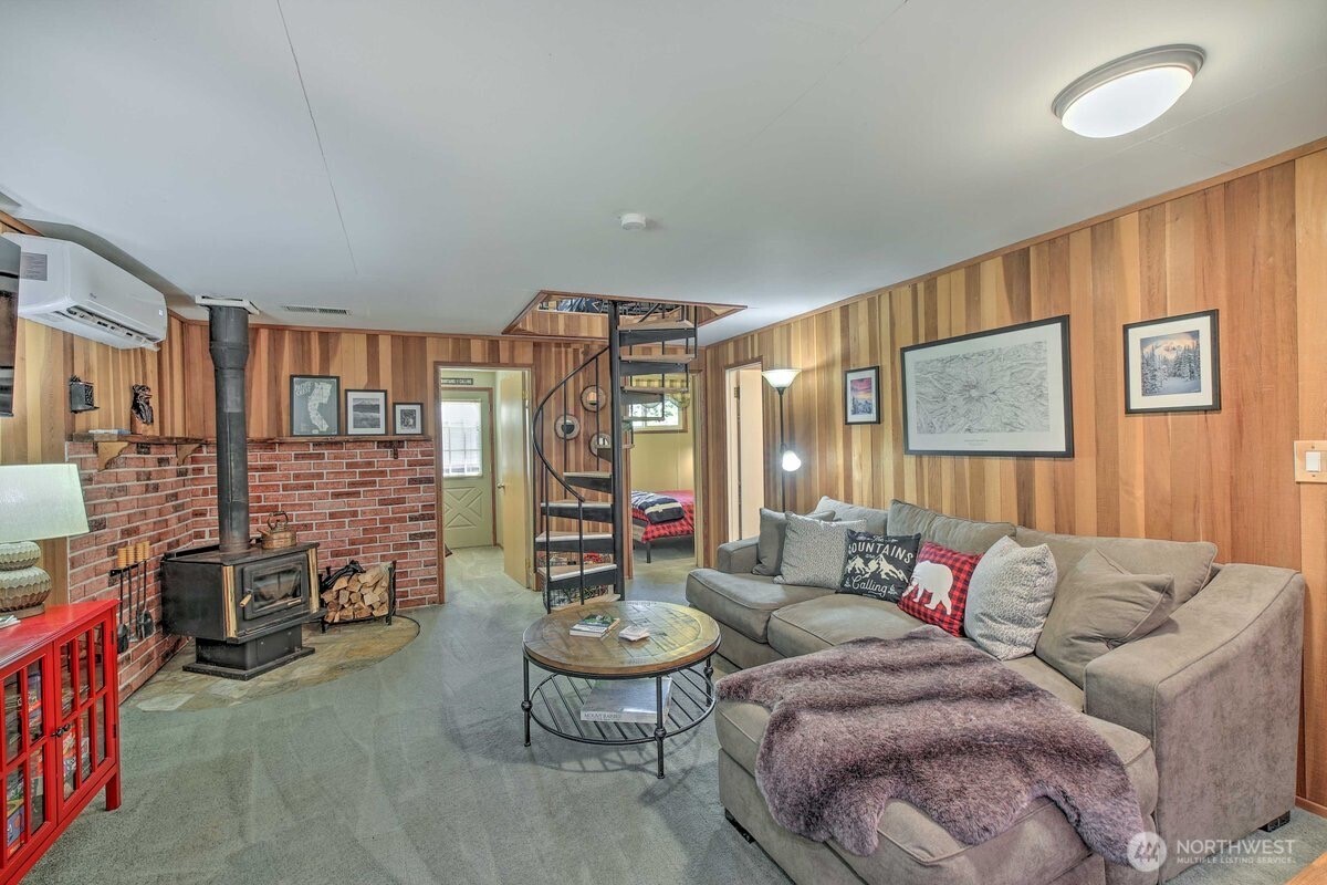 124 Aspen Lane Property Photo 9