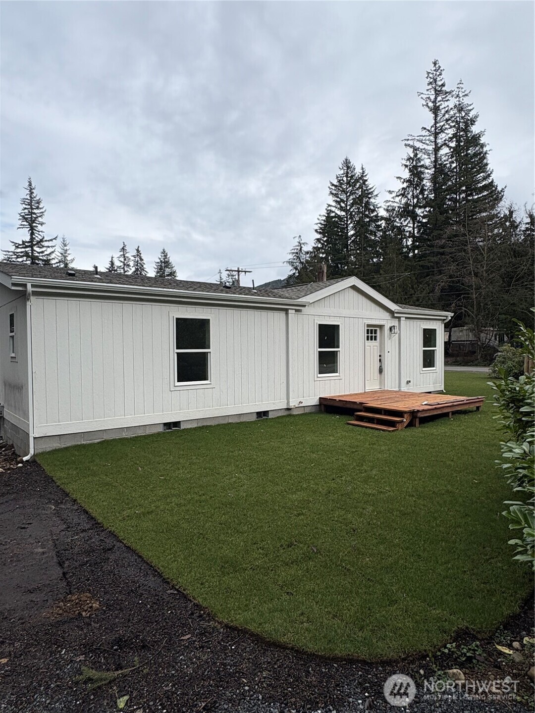 6184 Azure Way Property Photo 3